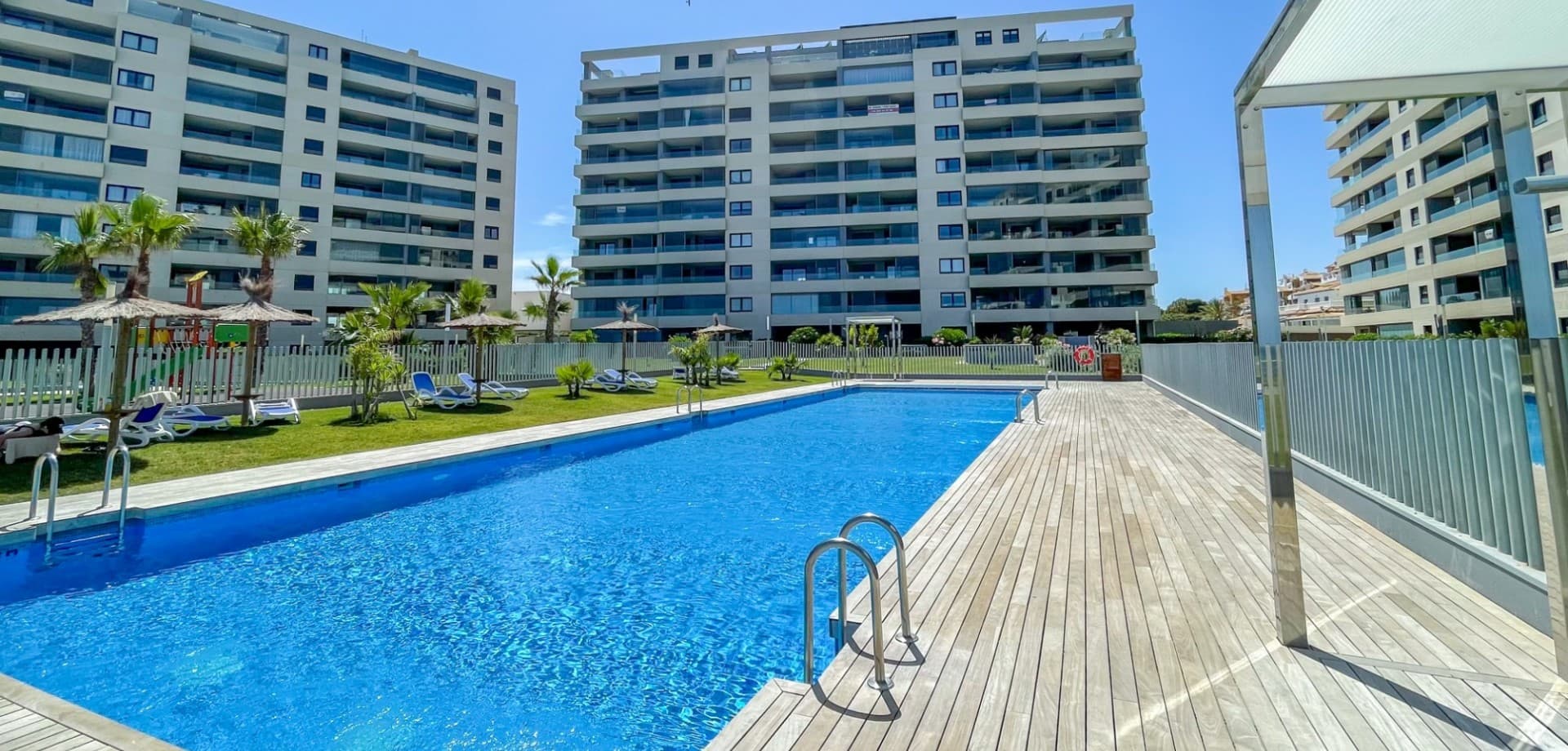 Tussenverdieping Appartement met 3 slaapkamers in Orihuela Costa - 22