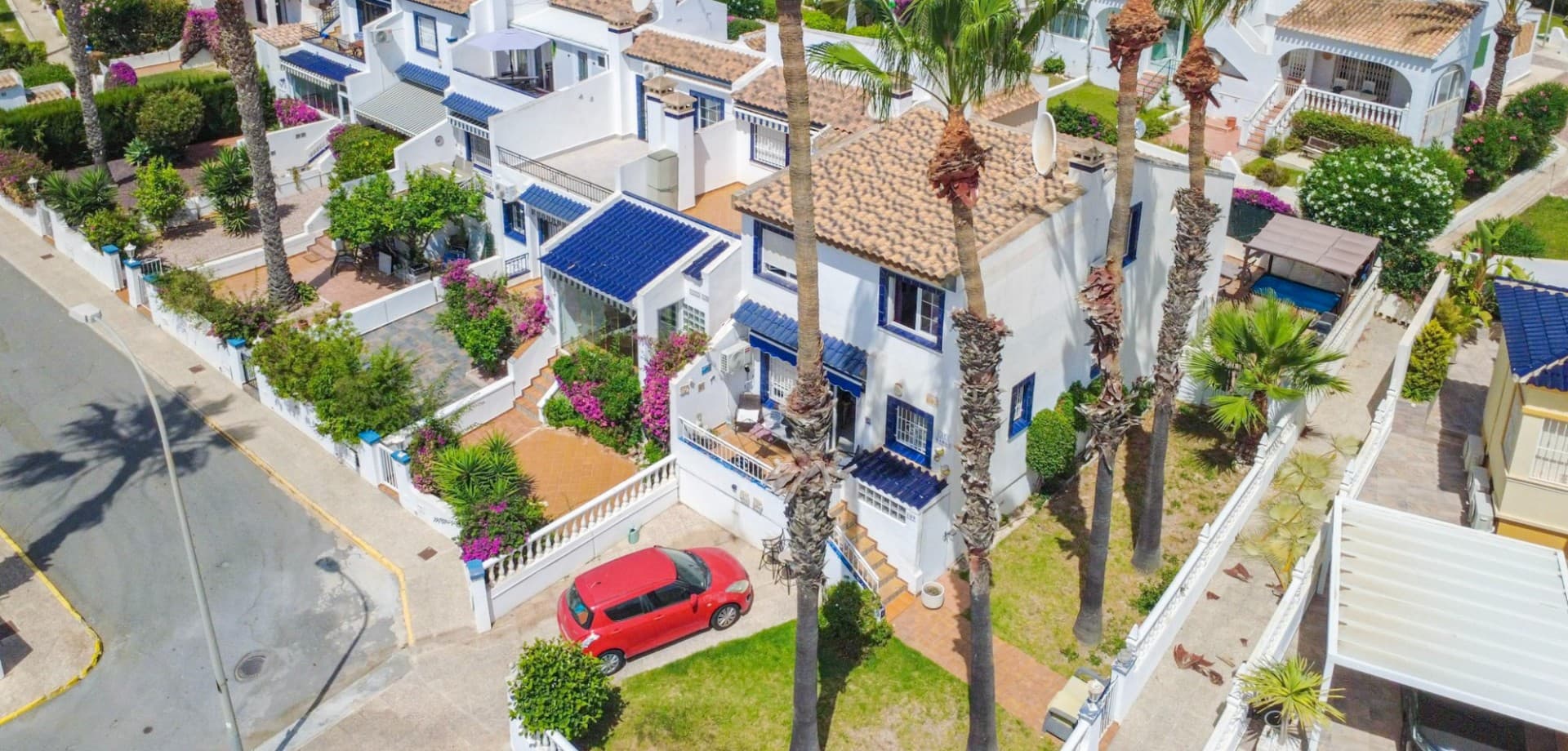 Adosada de 4 dormitorios en Orihuela Costa - 4