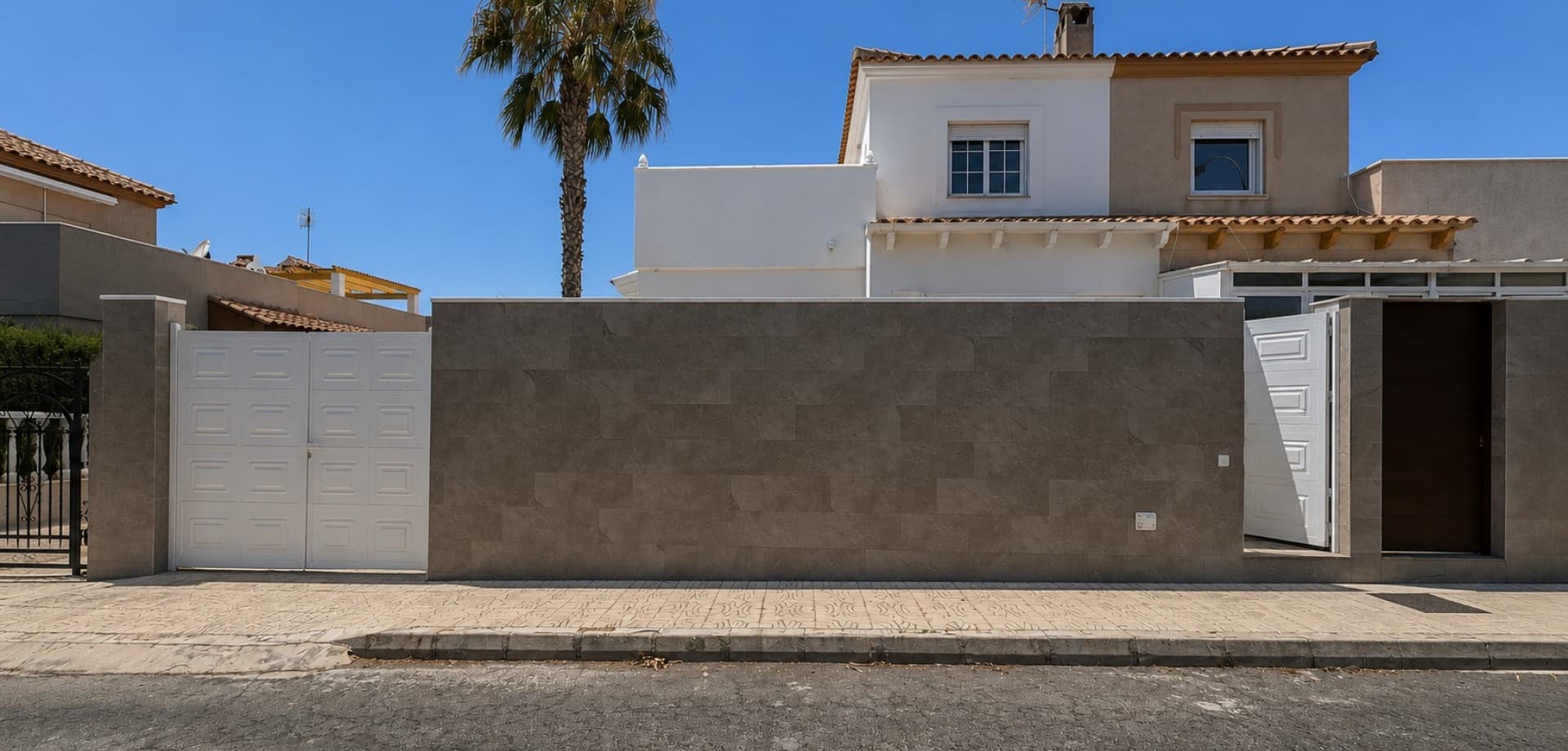 Adosada de 3 dormitorios en Orihuela Costa - 1