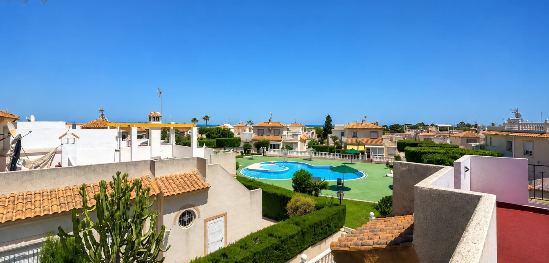 Adosada de 3 dormitorios en Orihuela Costa - 20