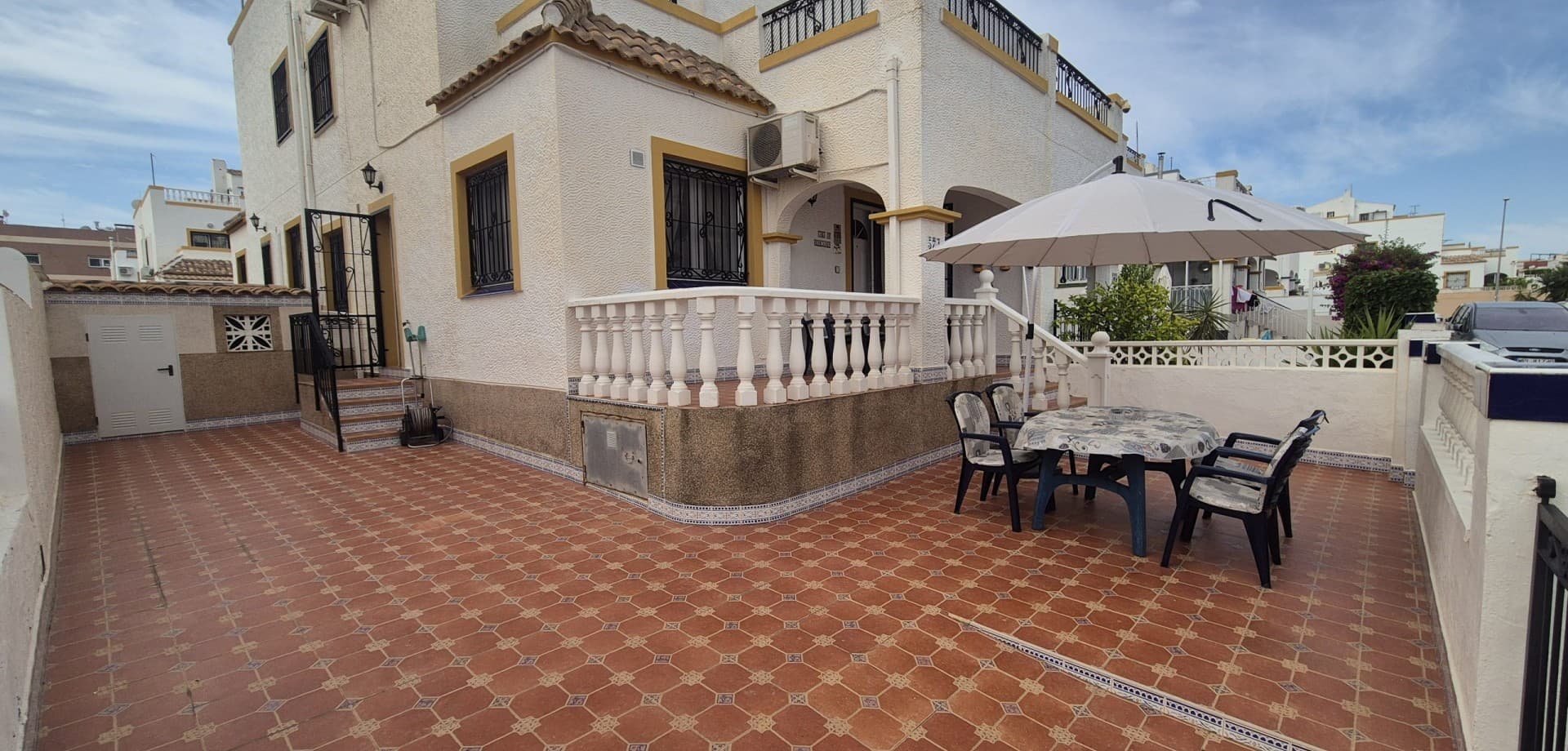 Geschakelde Woning met 3 slaapkamers in Orihuela Costa - 41
