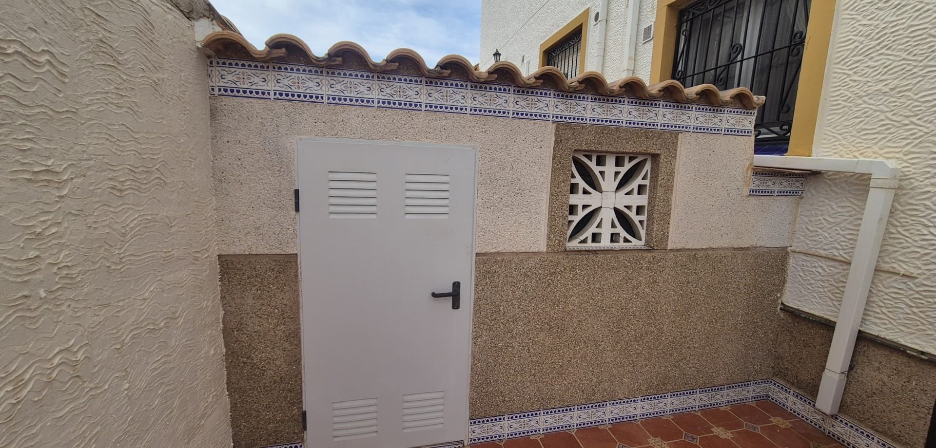 Geschakelde Woning met 3 slaapkamers in Orihuela Costa - 37