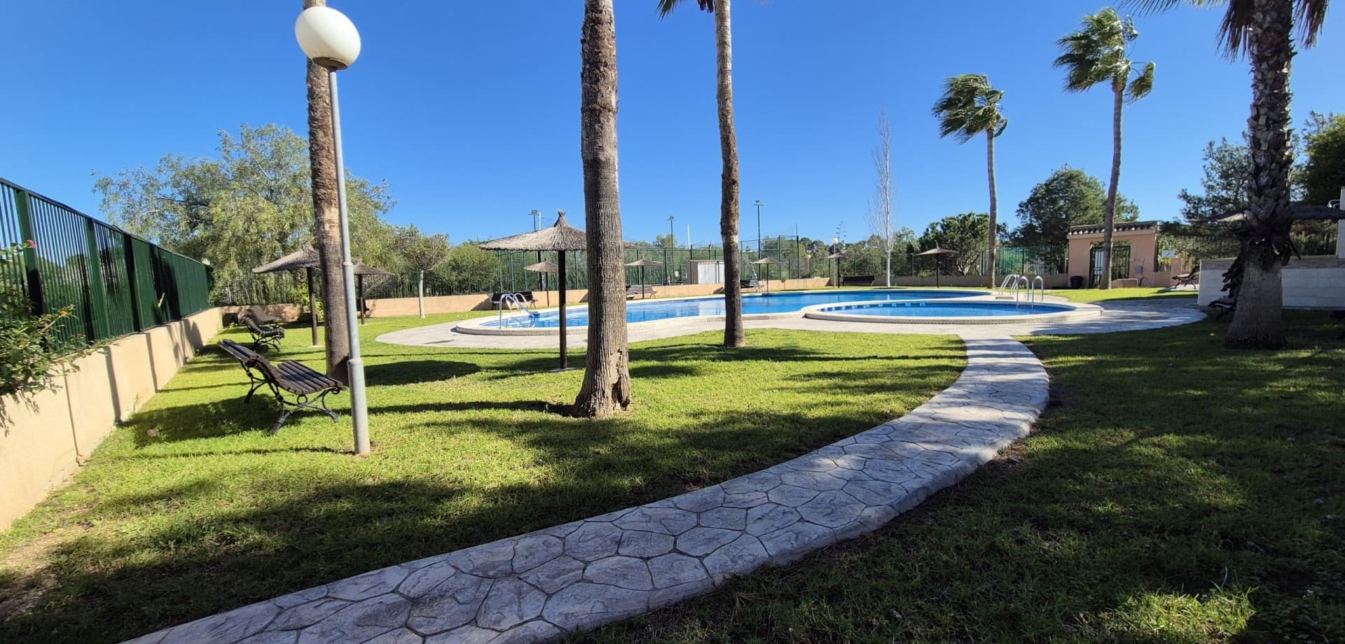 Geschakelde Woning met 3 slaapkamers in Orihuela Costa - 33
