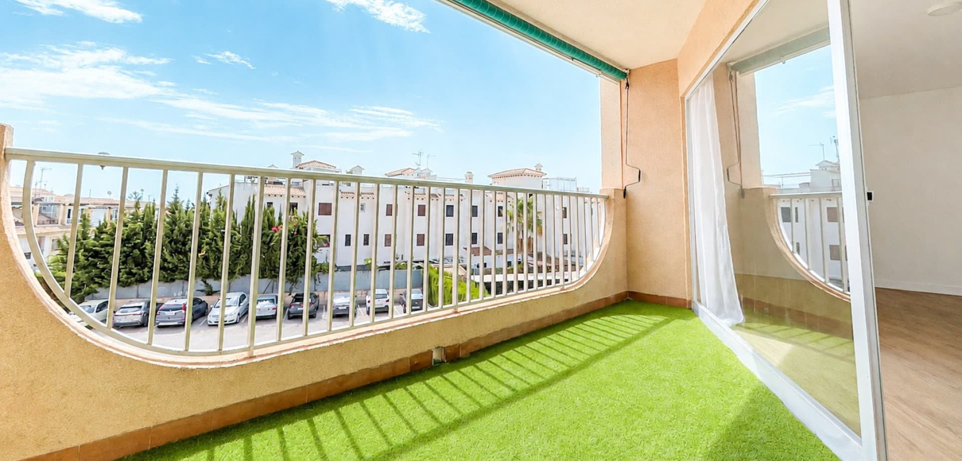 Tussenverdieping Appartement met 3 slaapkamers in Orihuela Costa - 2