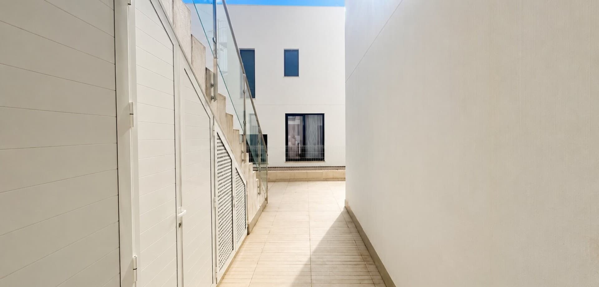 Apartamento Planta Media de 3 dormitorios en Orihuela Costa - 29