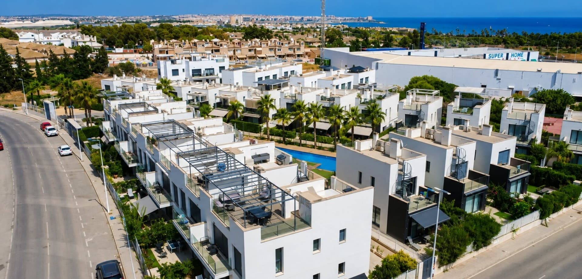 Apartamento Planta Media de 3 dormitorios en Orihuela Costa - 10