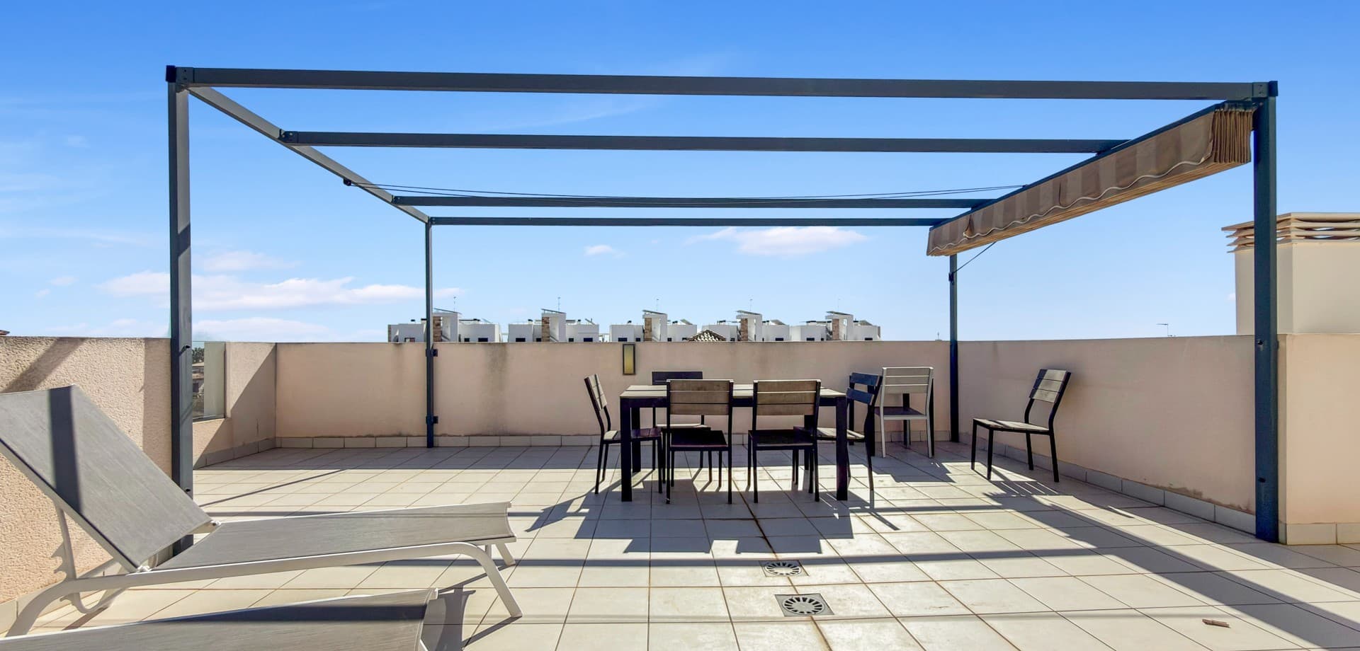3 bed Middle Floor Apartment in Orihuela Costa - 8