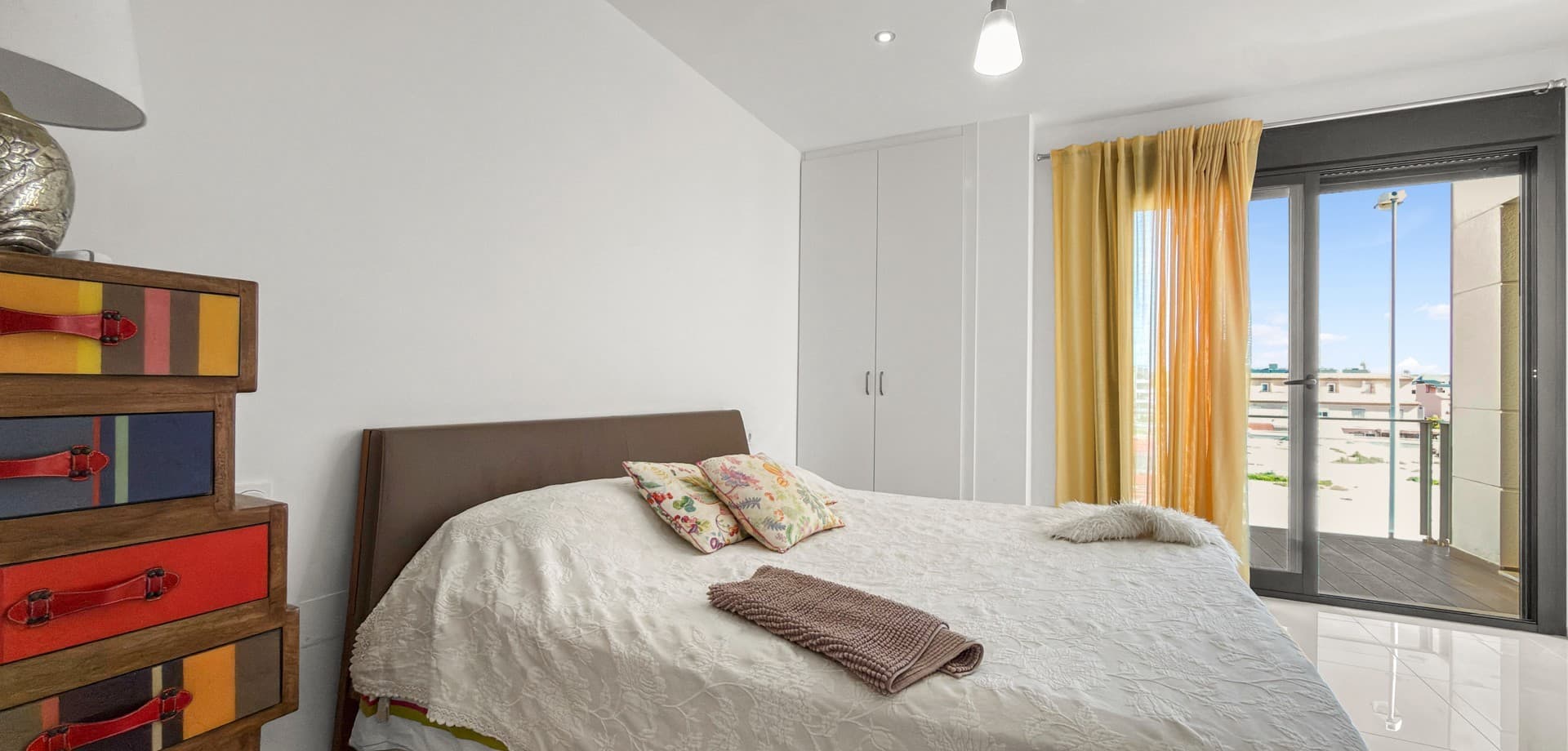 3 bed Middle Floor Apartment in Orihuela Costa - 19