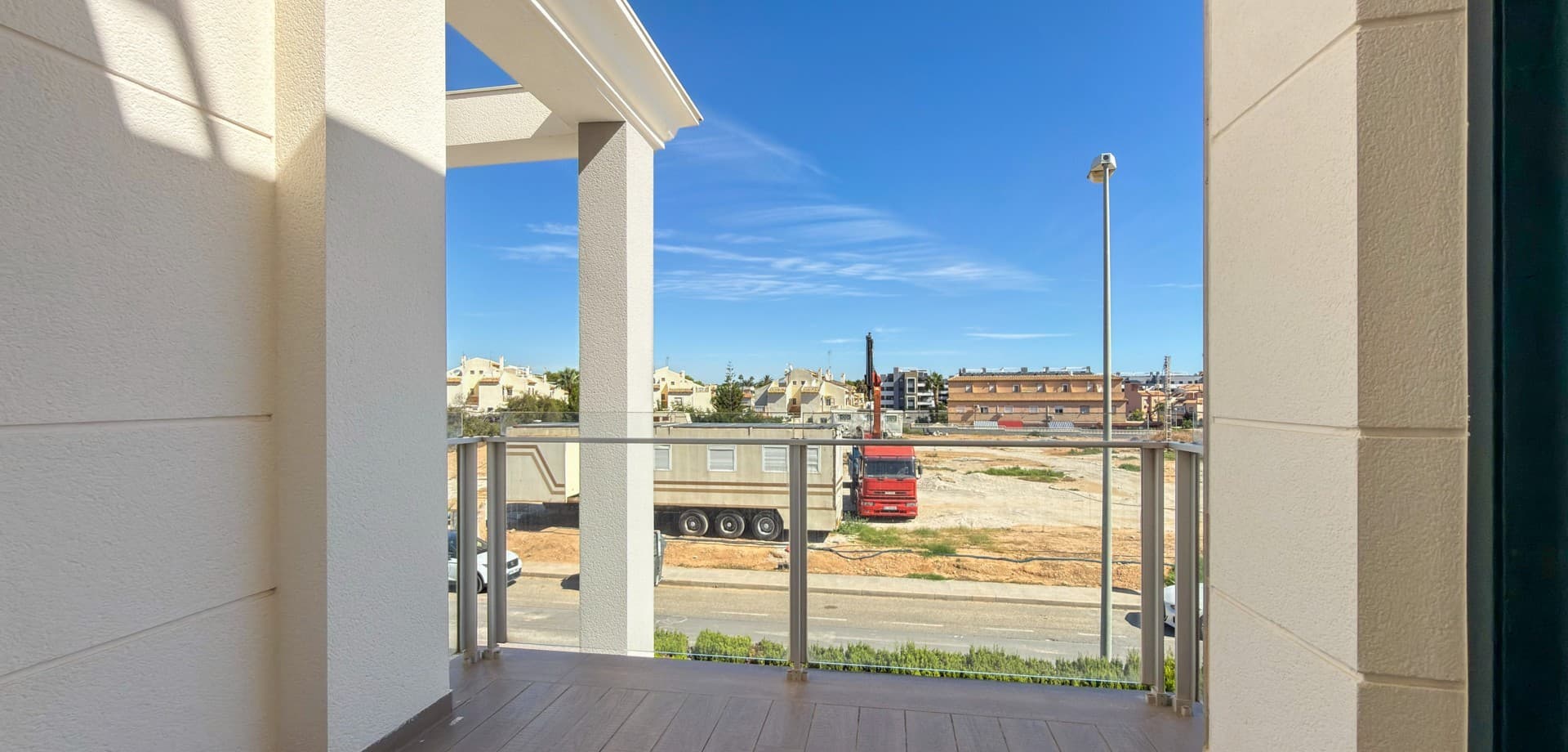 3 bed Middle Floor Apartment in Orihuela Costa - 32