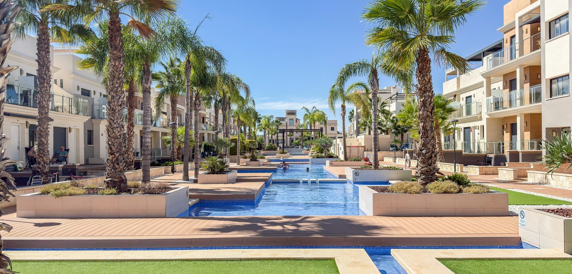 3 bed Middle Floor Apartment in Orihuela Costa - 7