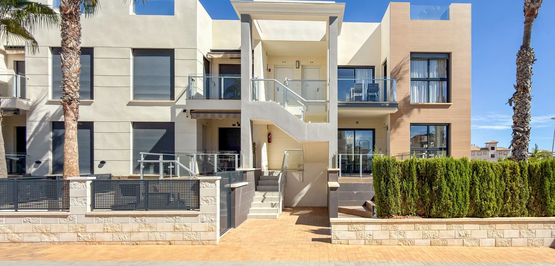 3 bed Middle Floor Apartment in Orihuela Costa - 33