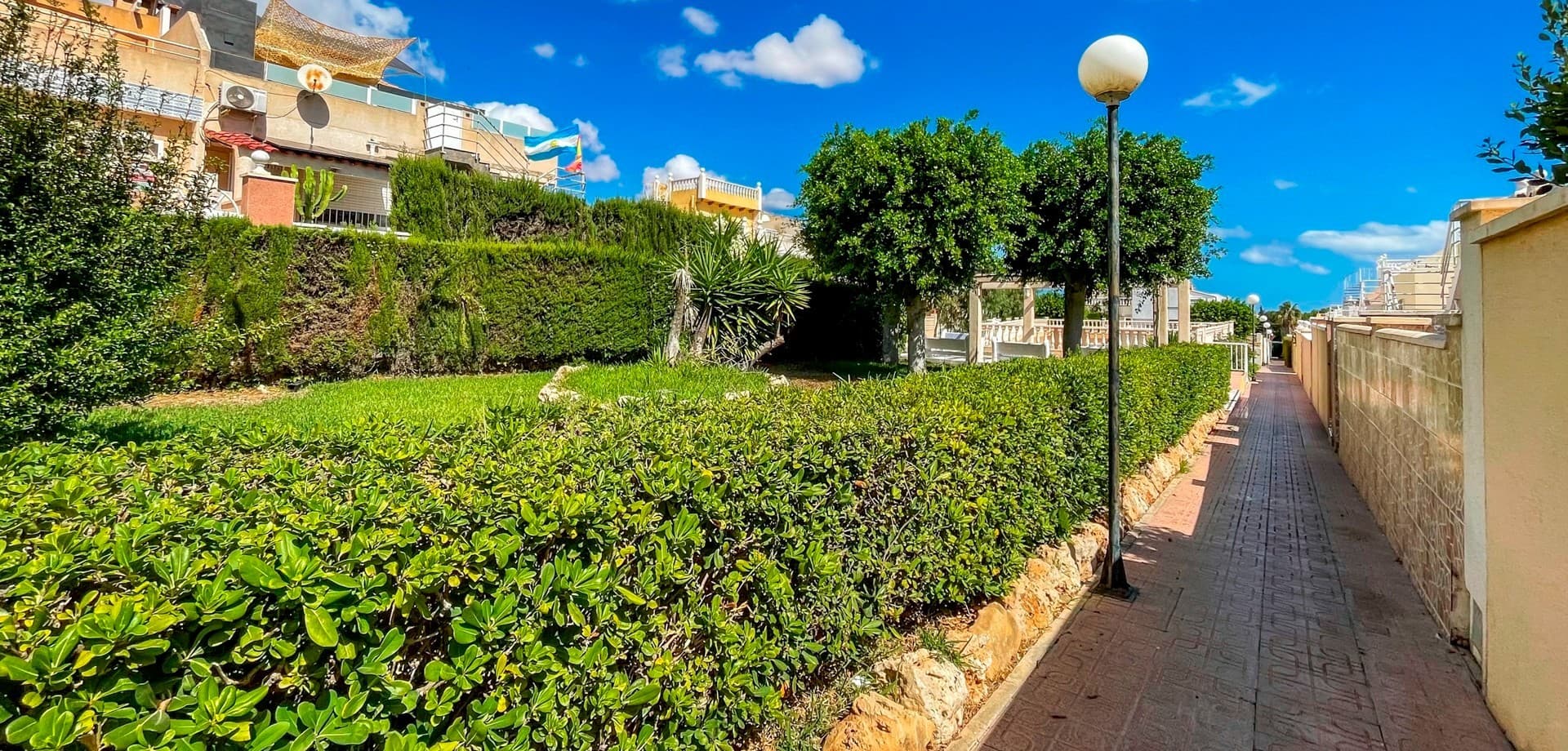 Geschakelde Woning met 3 slaapkamers in Orihuela Costa - 25