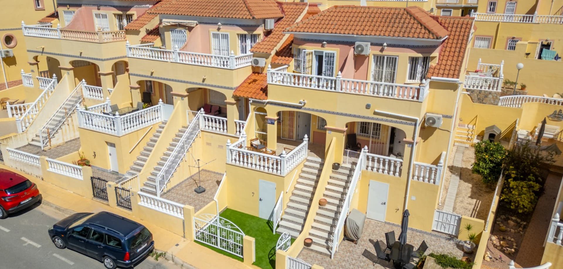 Geschakelde Woning met 2 slaapkamers in Orihuela Costa - 32