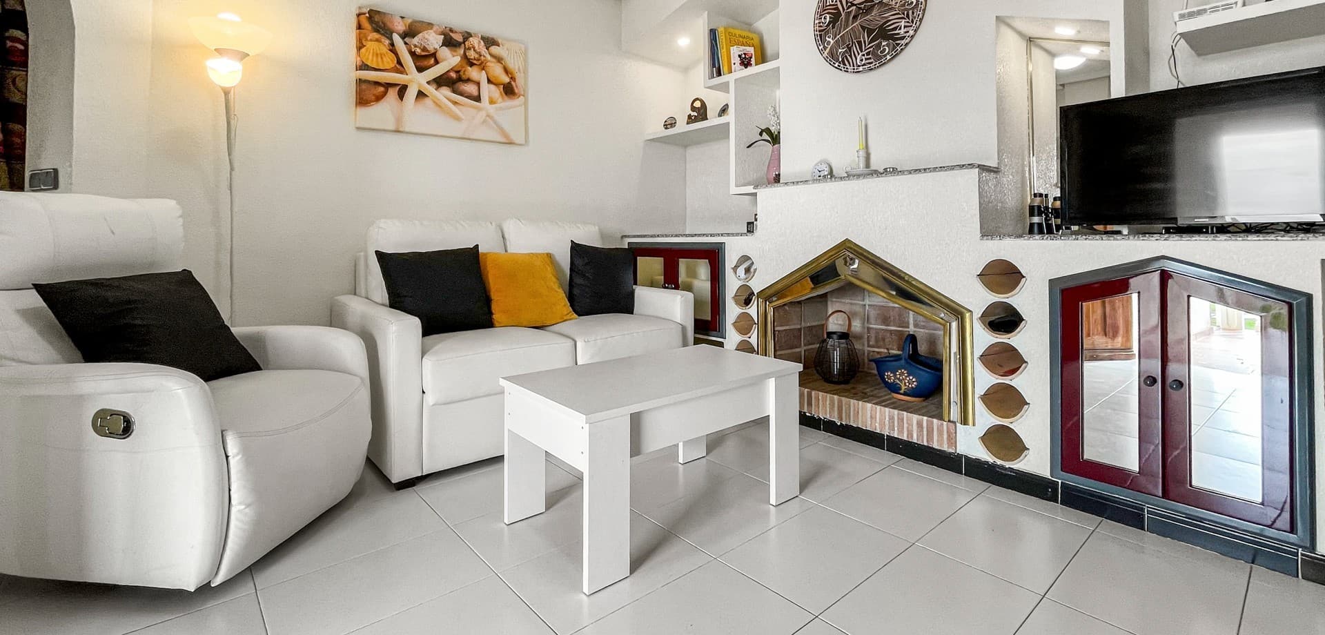 2 bed Middle Floor Apartment in Orihuela Costa - 11