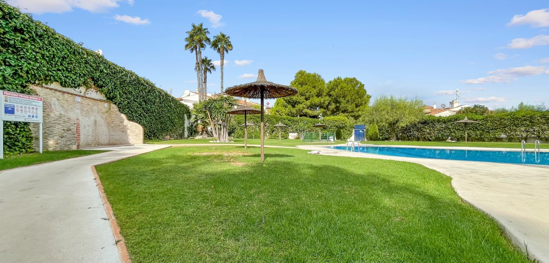 2 bed Middle Floor Apartment in Mil Palmeras - 25