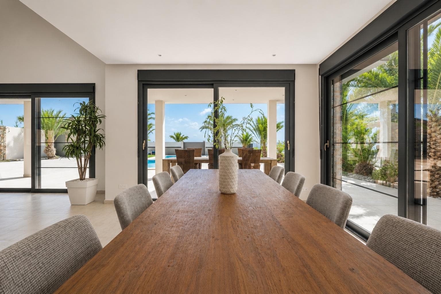 5 bed Villa in EL Carmoli Los Urrutias - 6