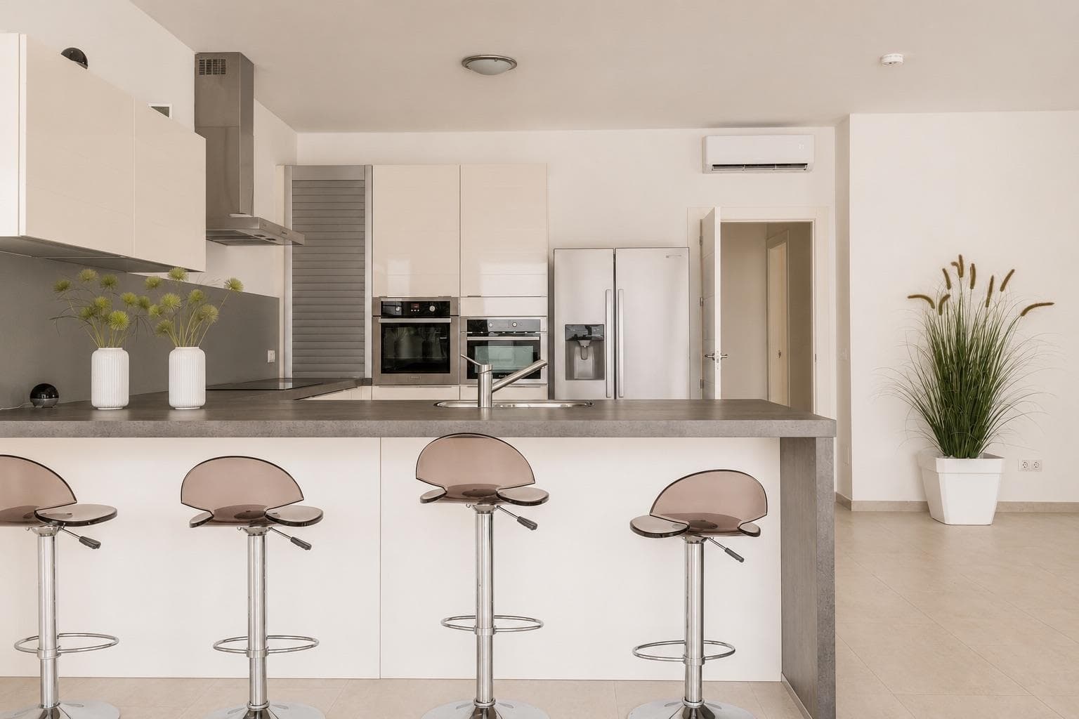 5 bed Villa in EL Carmoli Los Urrutias - 2