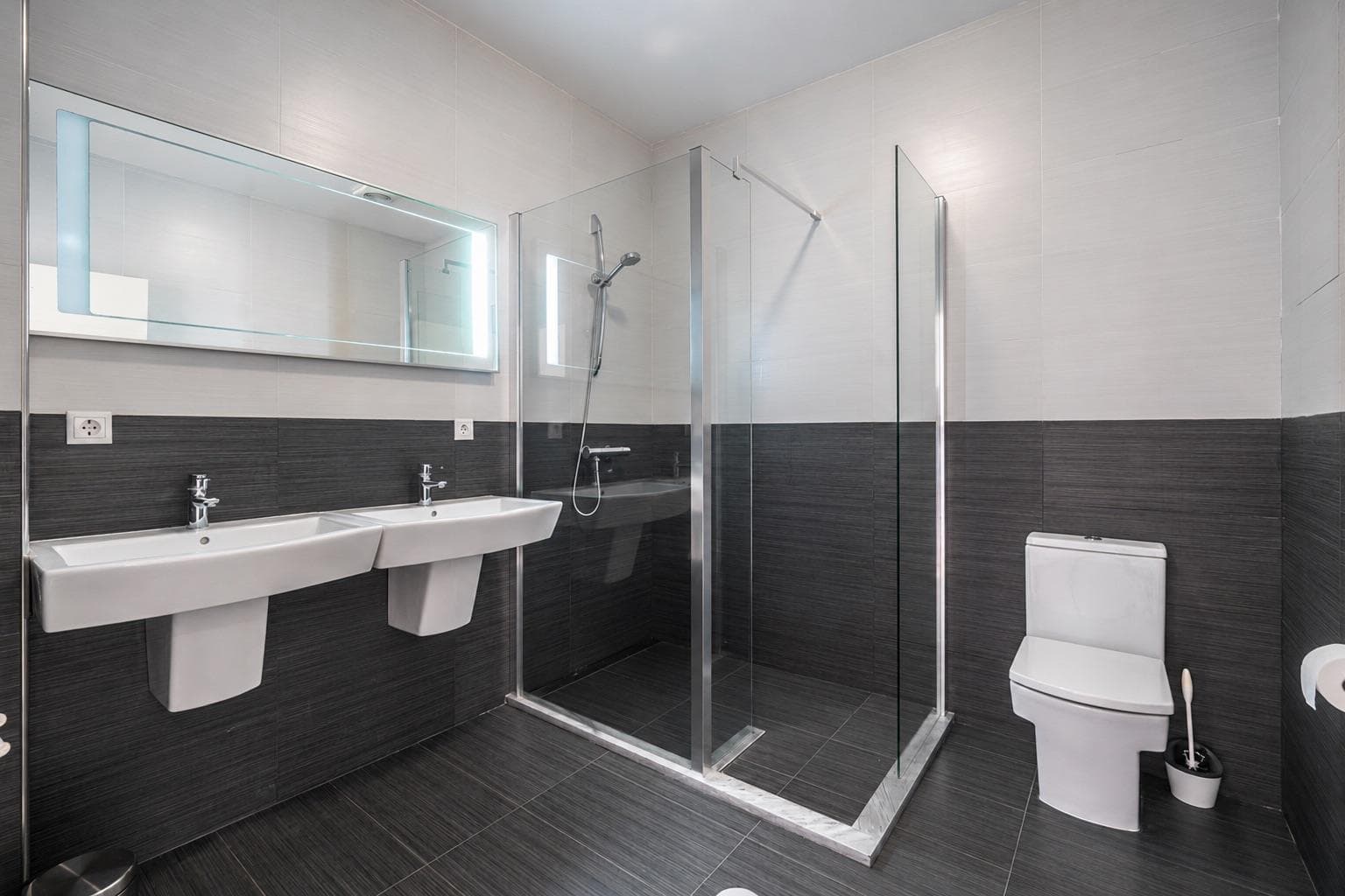5 bed Villa in EL Carmoli Los Urrutias - 27