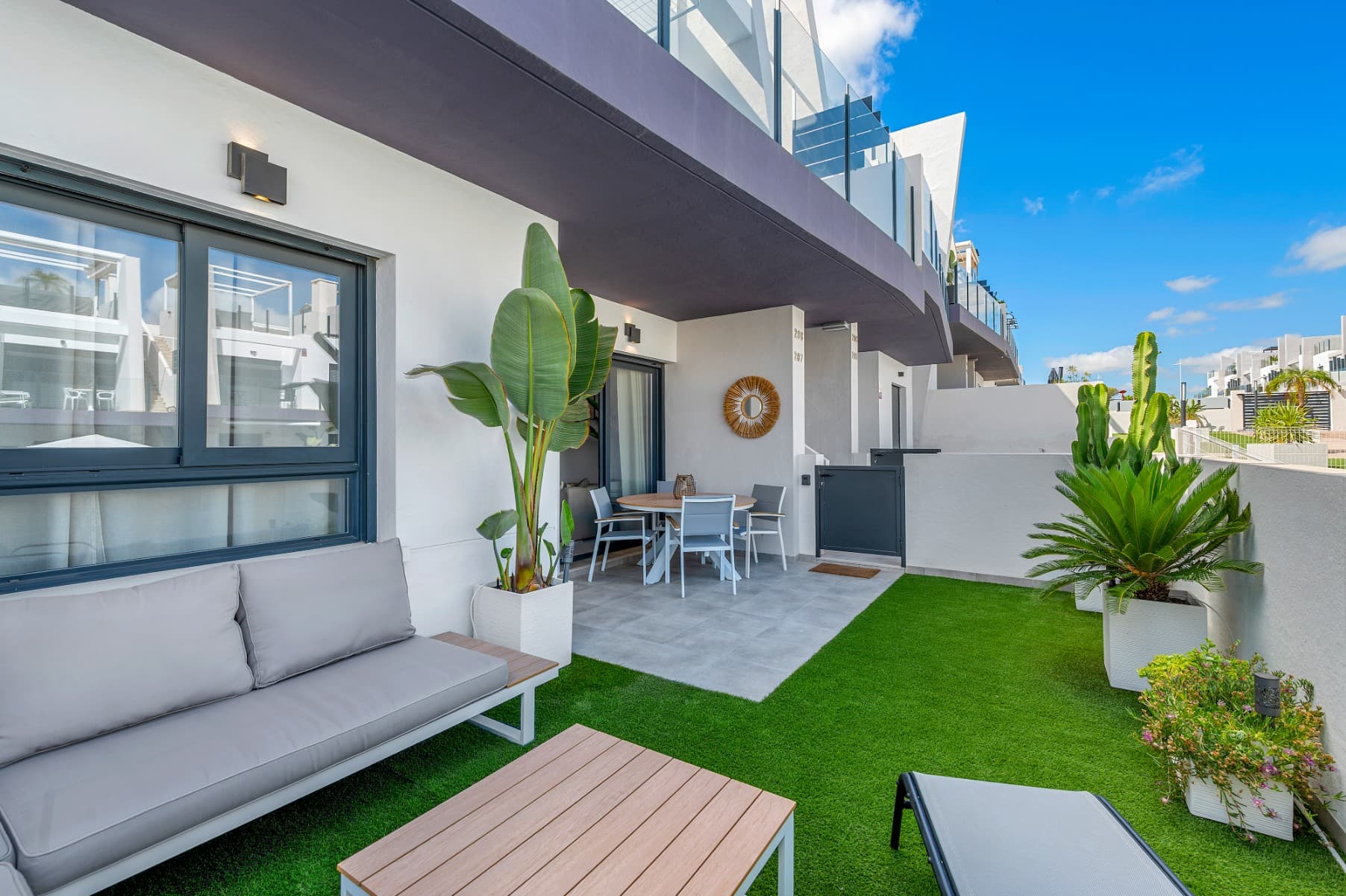 Apartamento Planta Media de 2 dormitorios en San Miguel de Salinas - 21