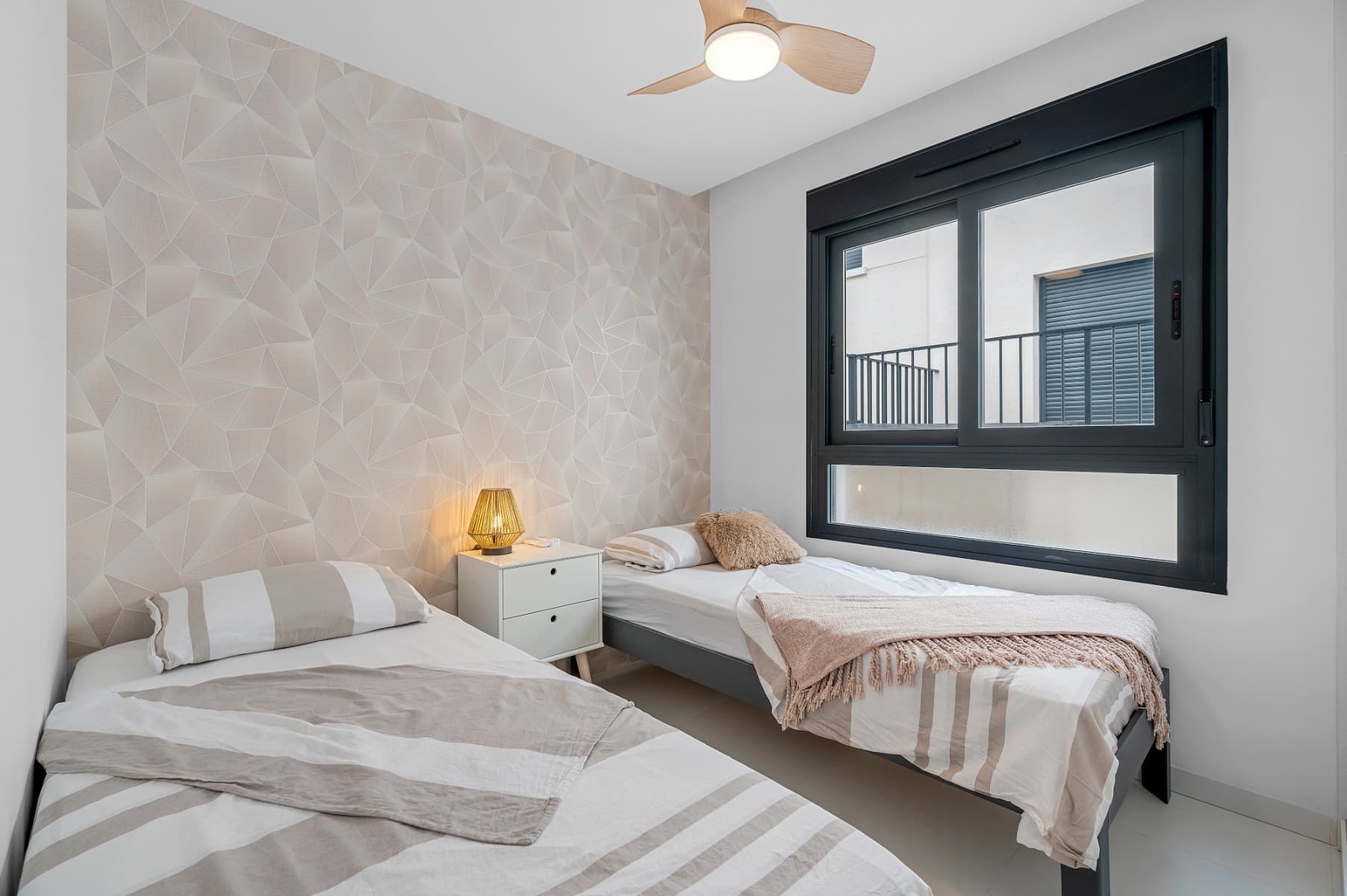 Apartamento Planta Media de 2 dormitorios en San Miguel de Salinas - 18
