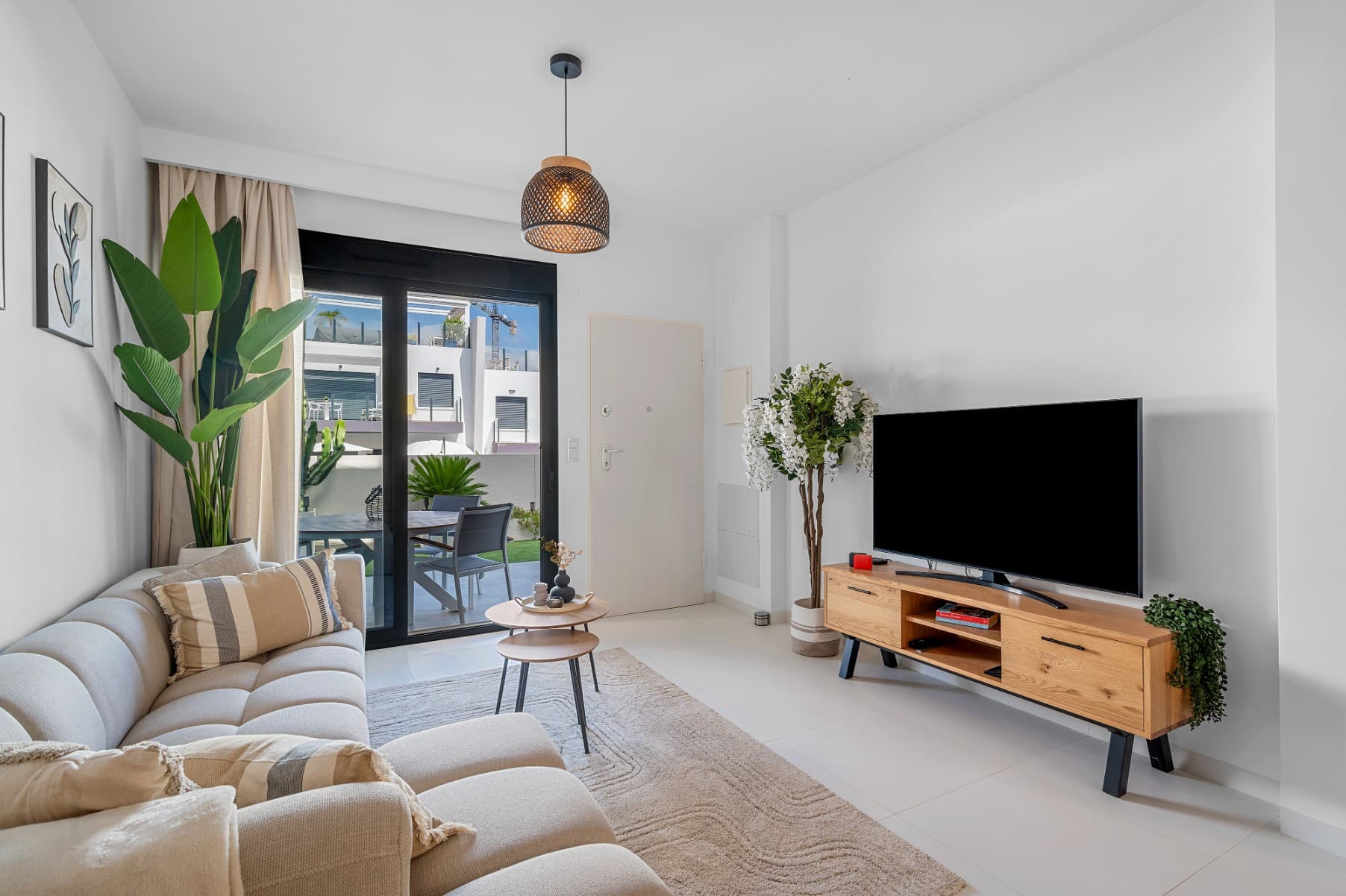 Apartamento Planta Media de 2 dormitorios en San Miguel de Salinas - 12
