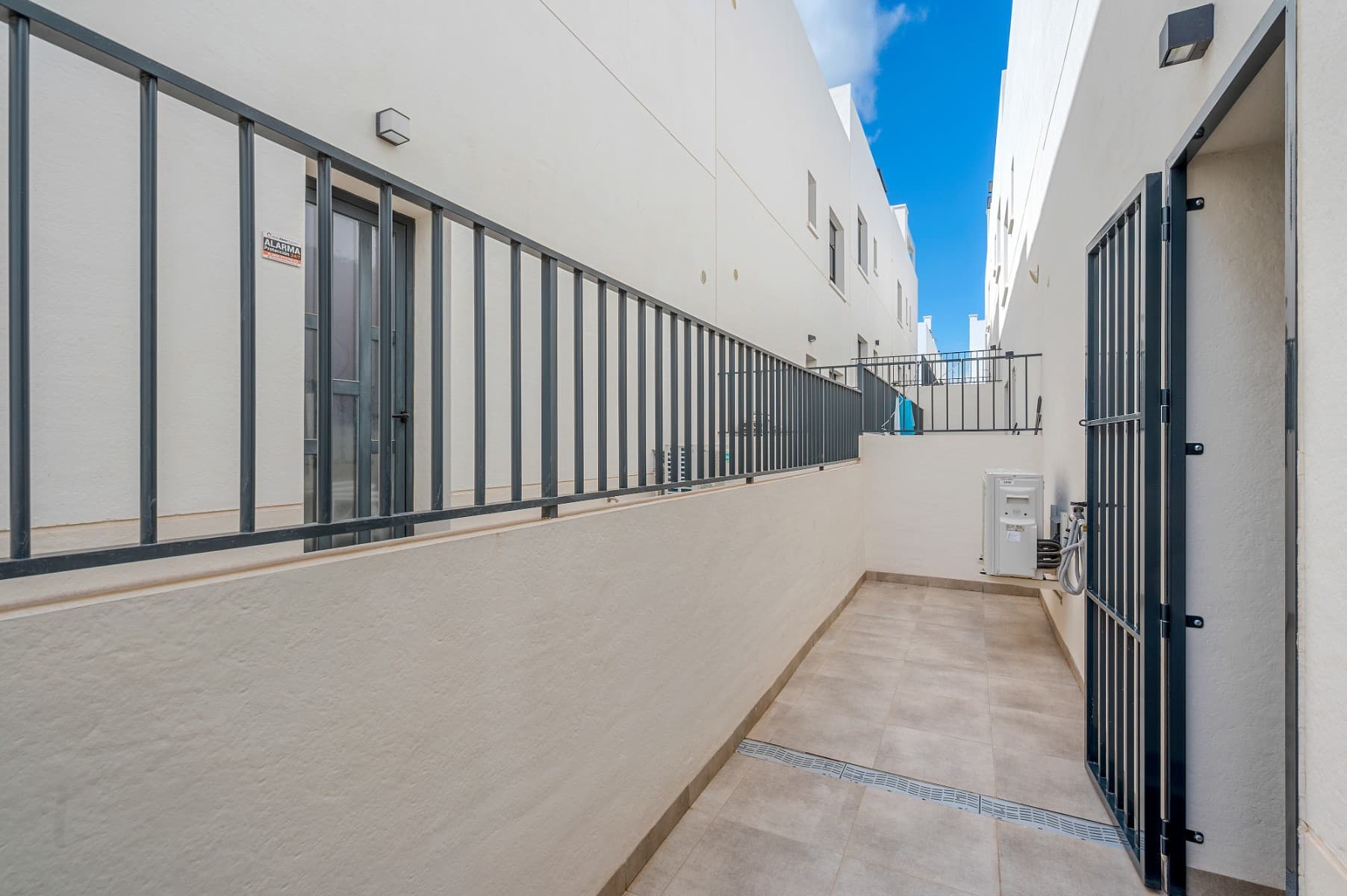 Apartamento Planta Media de 2 dormitorios en San Miguel de Salinas - 24
