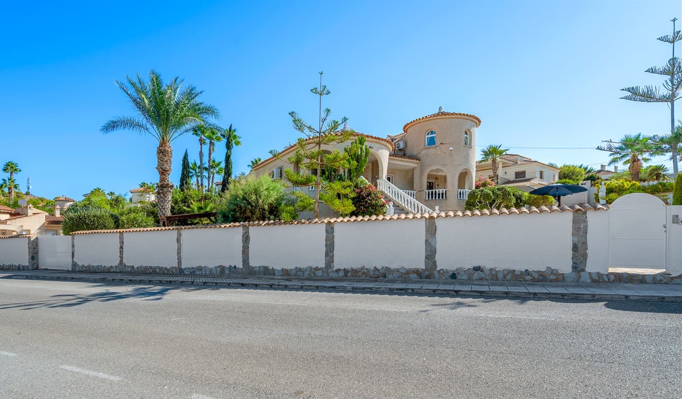 Villa - Chalet de 5 dormitorios en Almoradi - 3