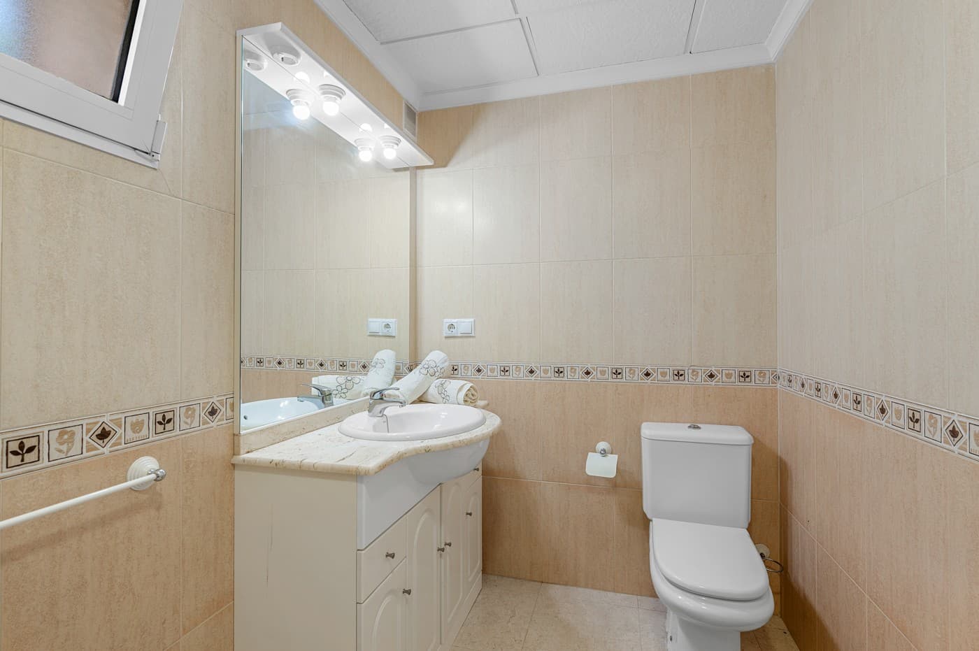Villa - Chalet de 5 dormitorios en Almoradi - 38