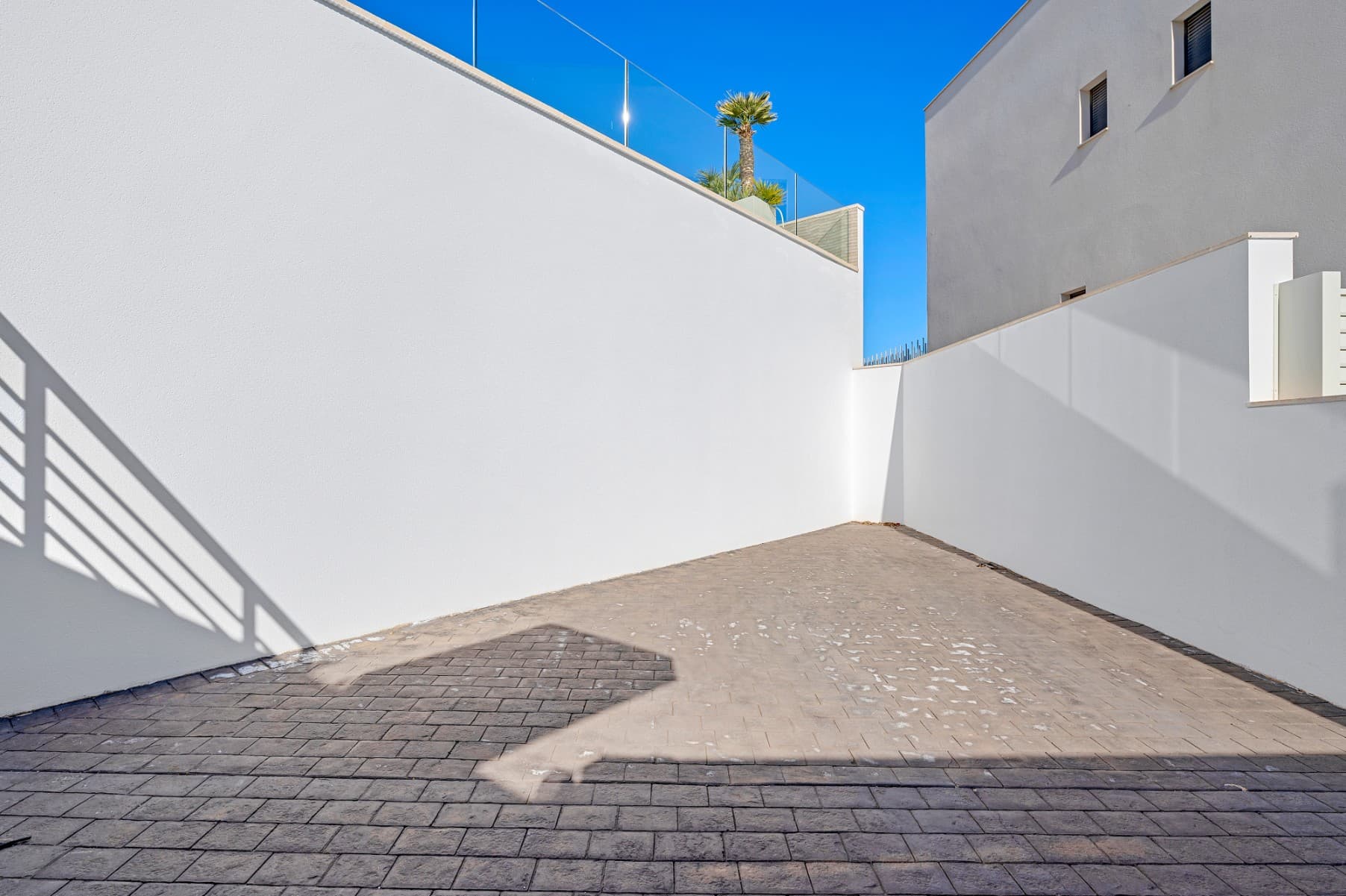 Vrijstaande Villa met 3 slaapkamers in San Miguel de Salinas - 32