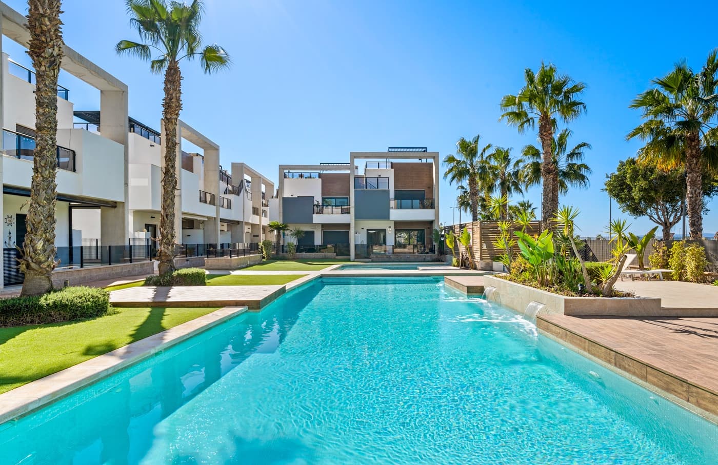 Apartamento Planta Media de 2 dormitorios en Guardamar del Segura - 23