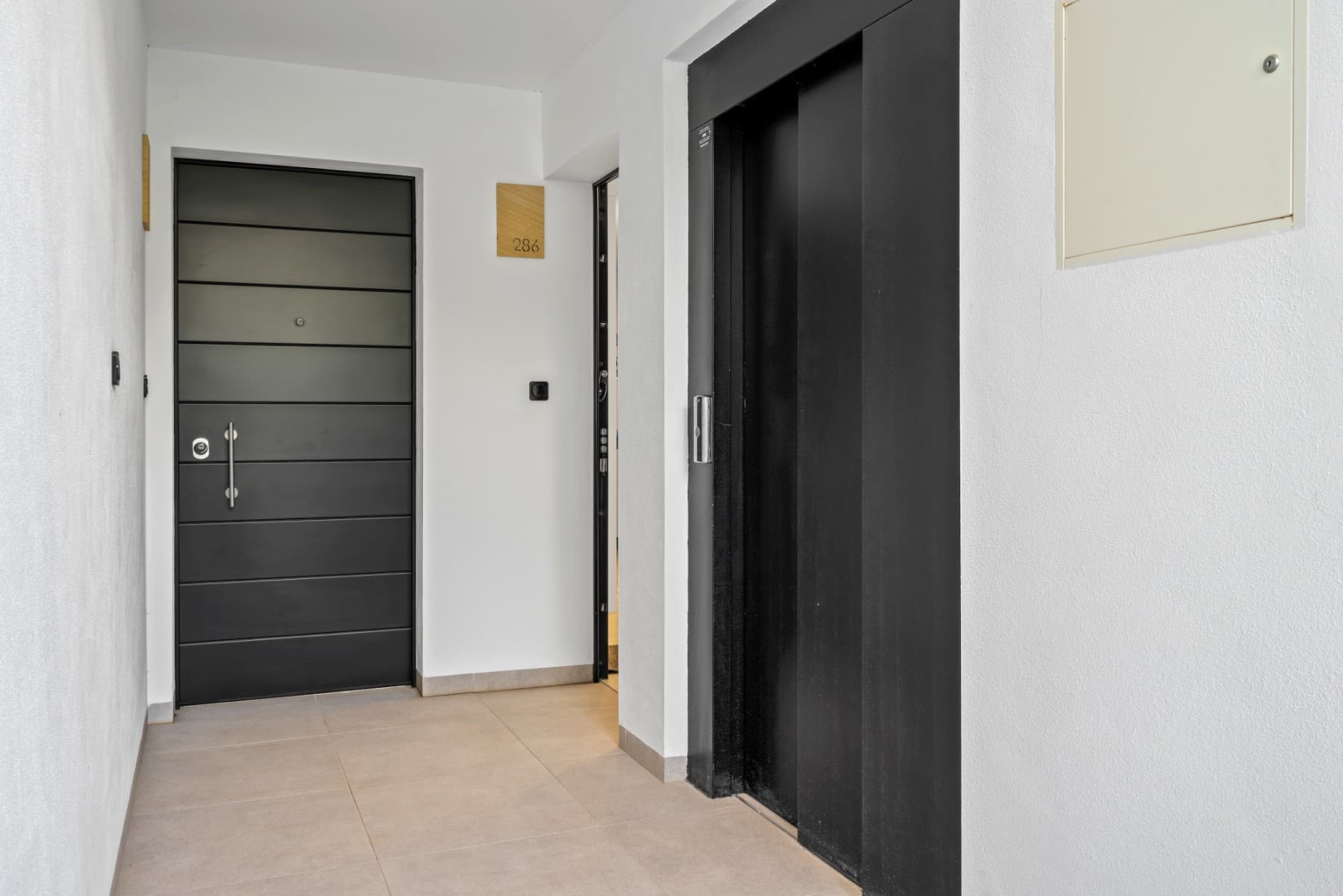 Tussenverdieping Appartement met 2 slaapkamers in Villamartin - 25