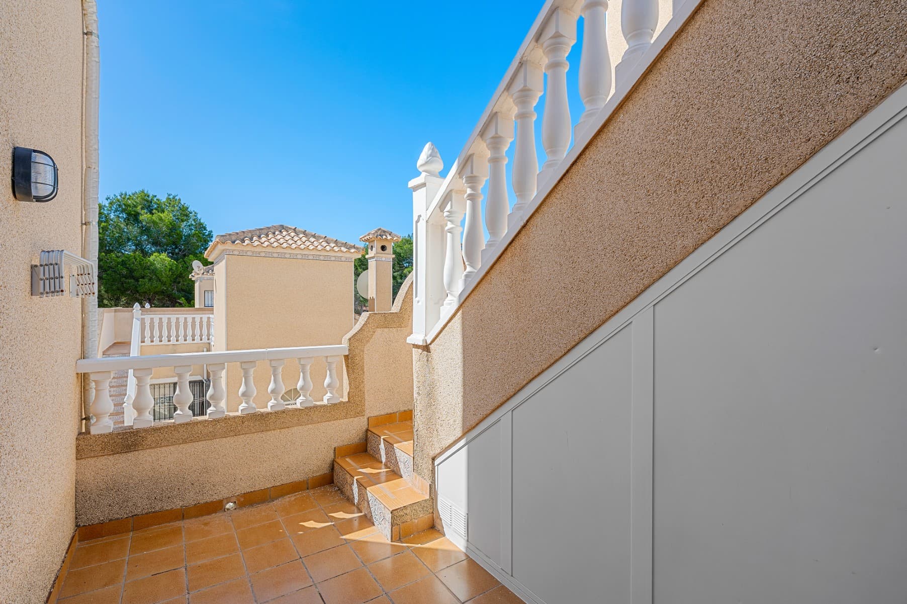 3 bed Detached Villa in Villamartin - 31