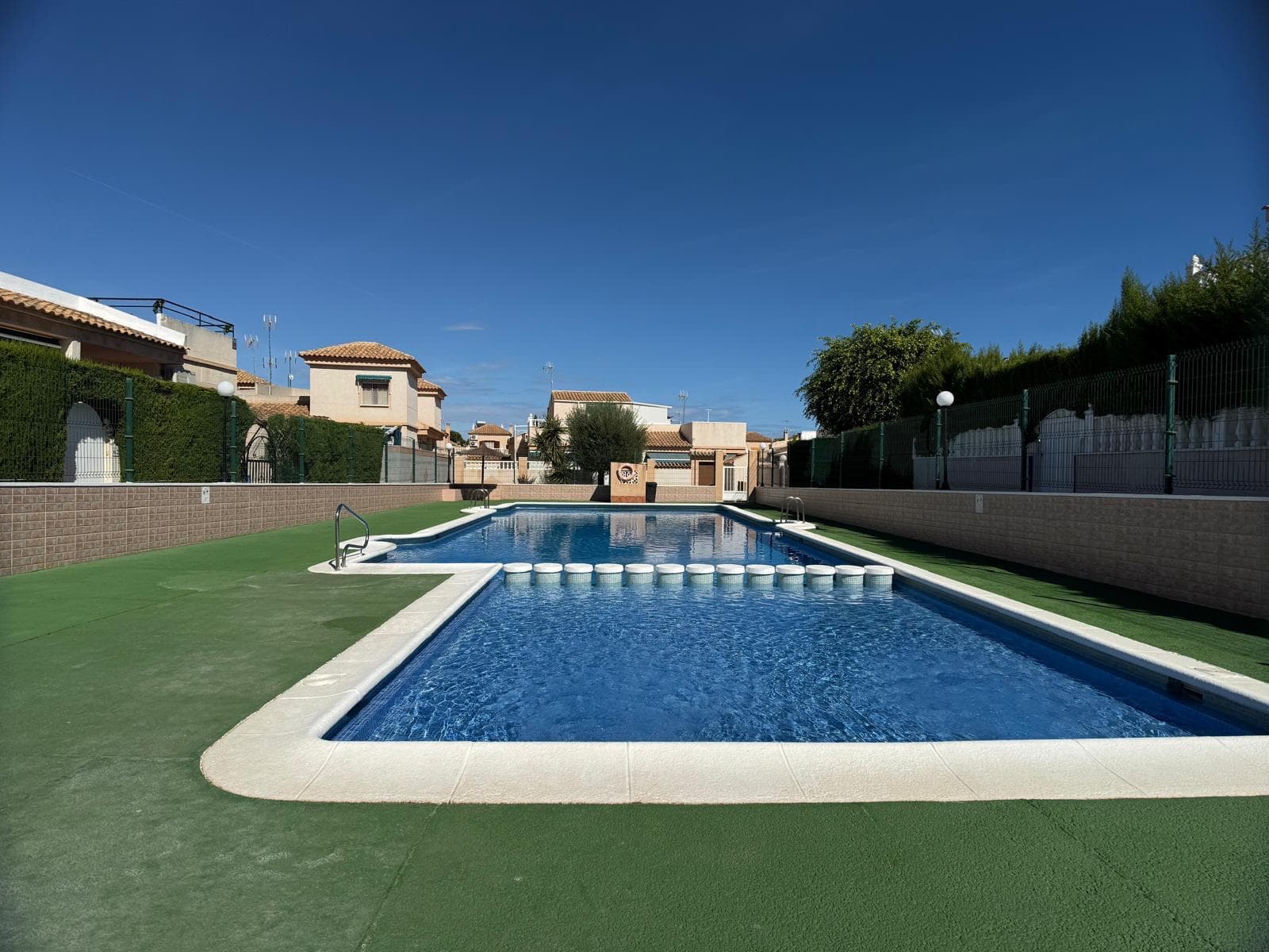 Villa - Chalet de 3 dormitorios en Orihuela Costa - 31