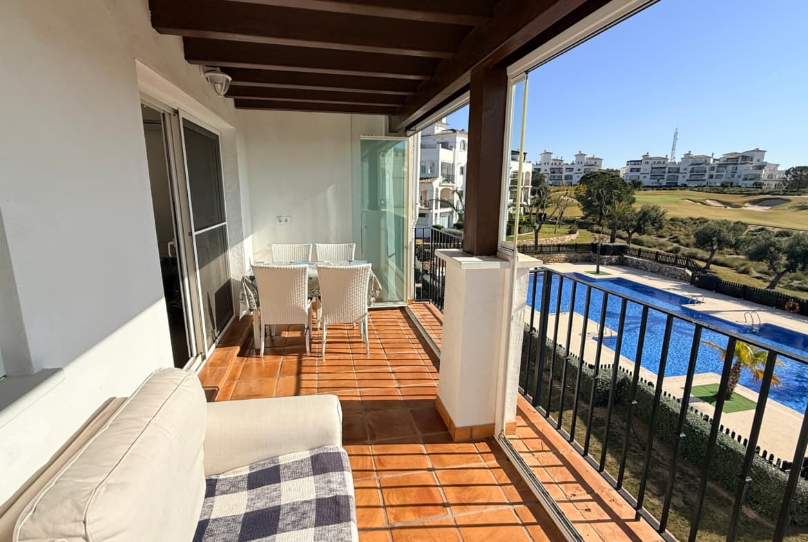 2 bed Middle Floor Apartment in Hacienda Riquelme - 1