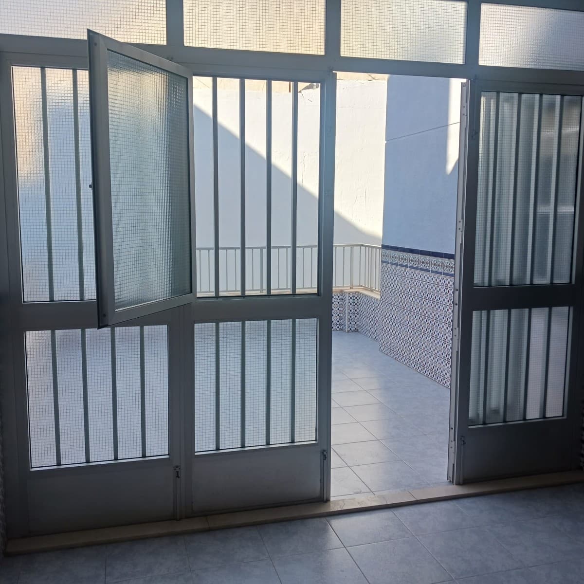 Adosada de 6 dormitorios en San Pedro del Pinatar - 48