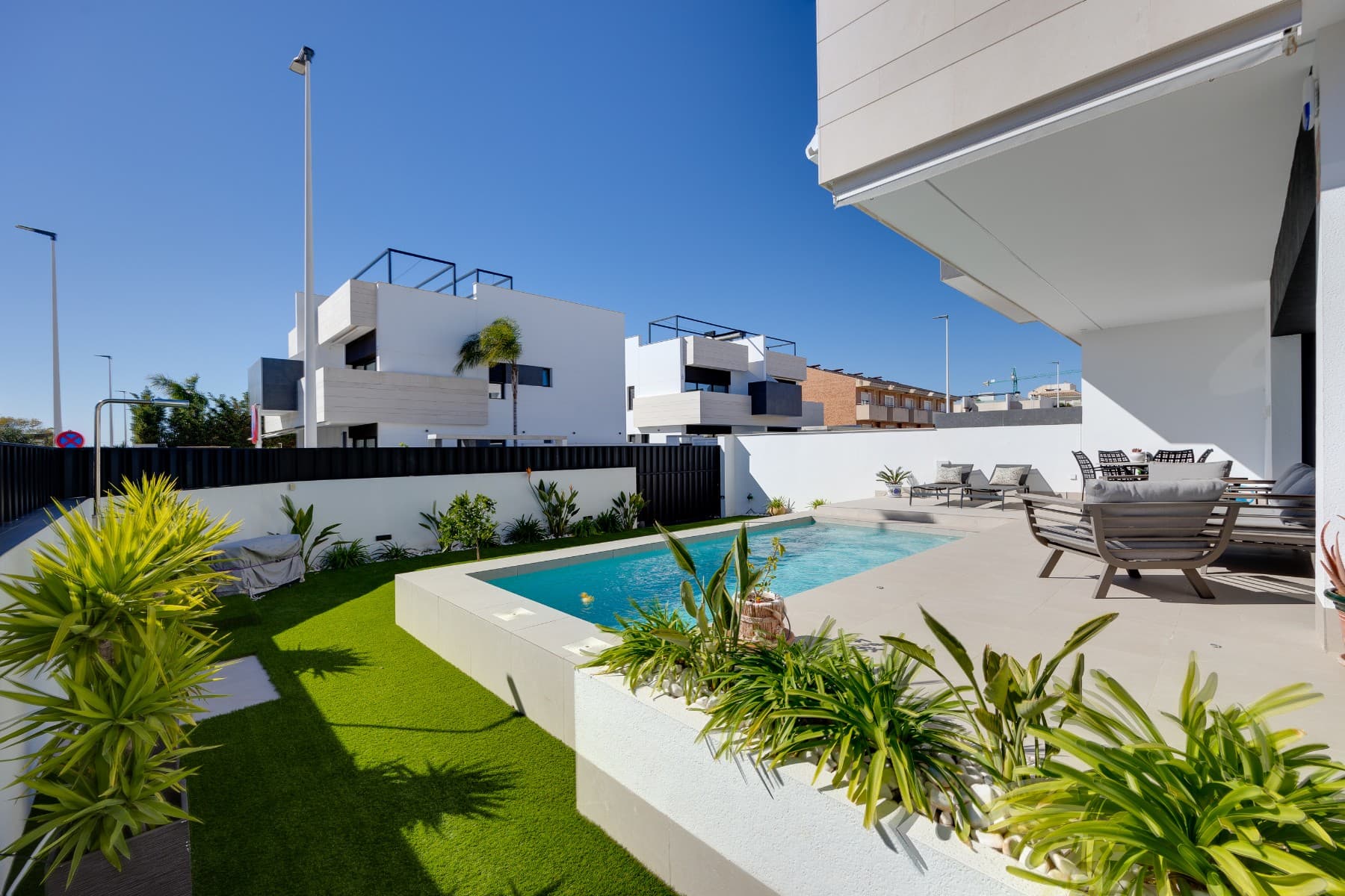 Bungalow de 3 dormitorios en Pilar de la Horadada - 1