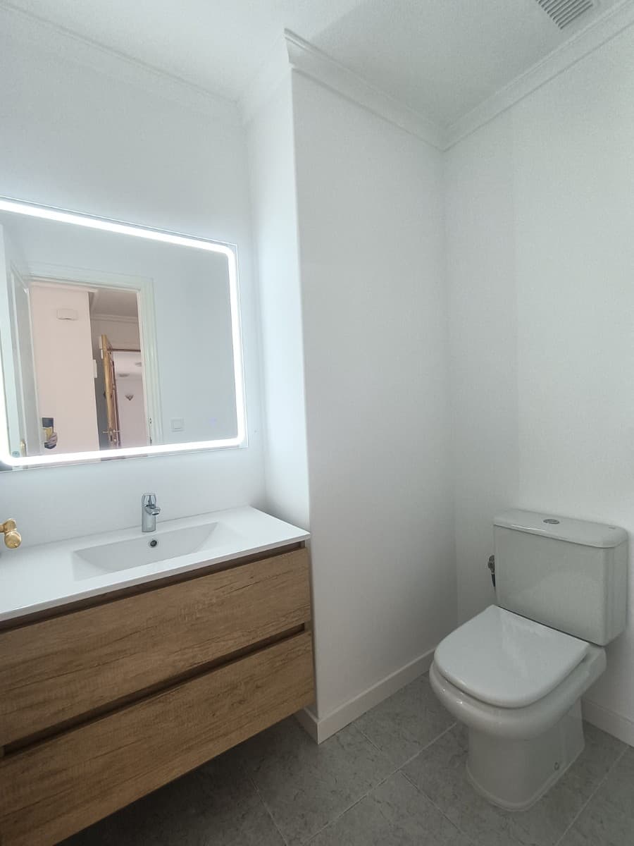 Apartamento Planta Media de 2 dormitorios en Orihuela Costa - 24
