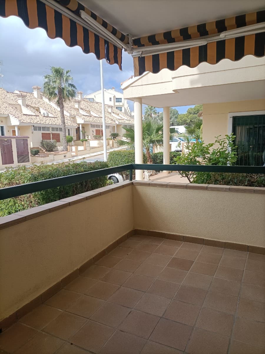 Apartamento Planta Media de 2 dormitorios en Orihuela Costa - 30