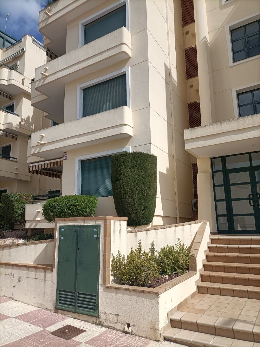 Apartamento Planta Media de 2 dormitorios en Orihuela Costa - 39