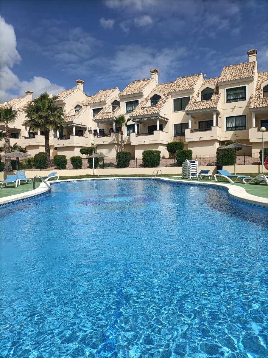 Apartamento Planta Media de 2 dormitorios en Orihuela Costa - 41