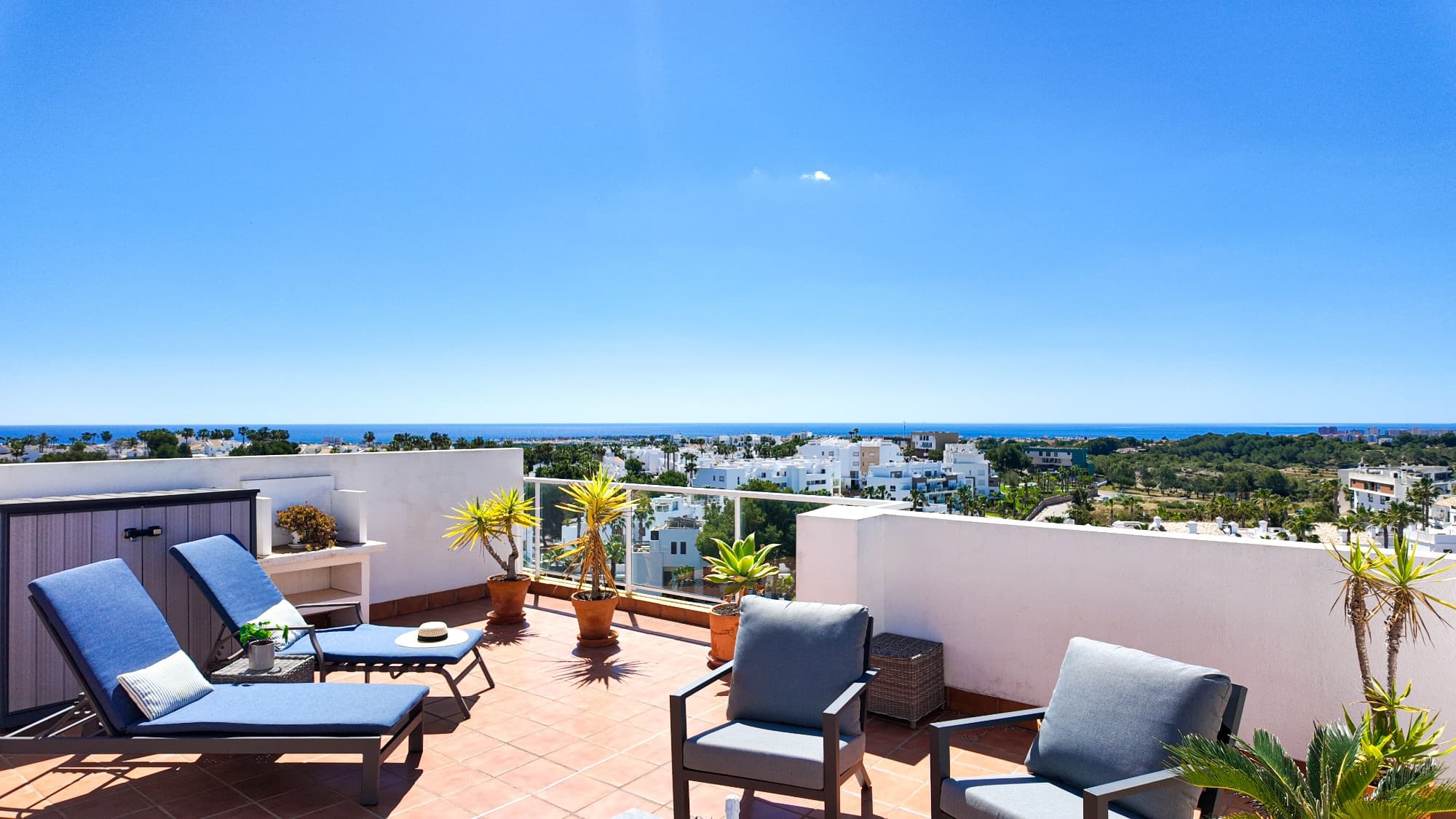 Apartamento Planta Media de 2 dormitorios en Orihuela Costa - 1