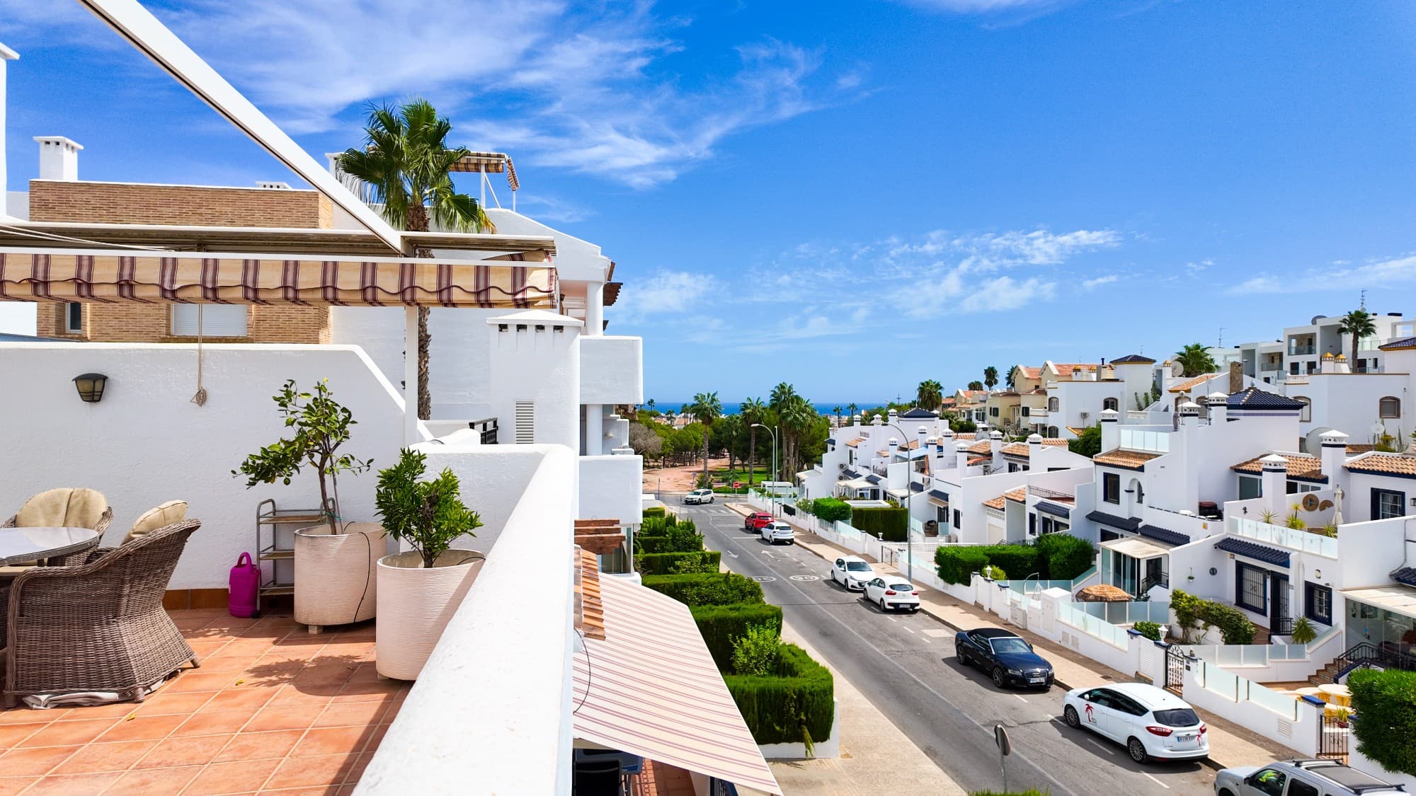 Apartamento Planta Media de 2 dormitorios en Orihuela Costa - 16