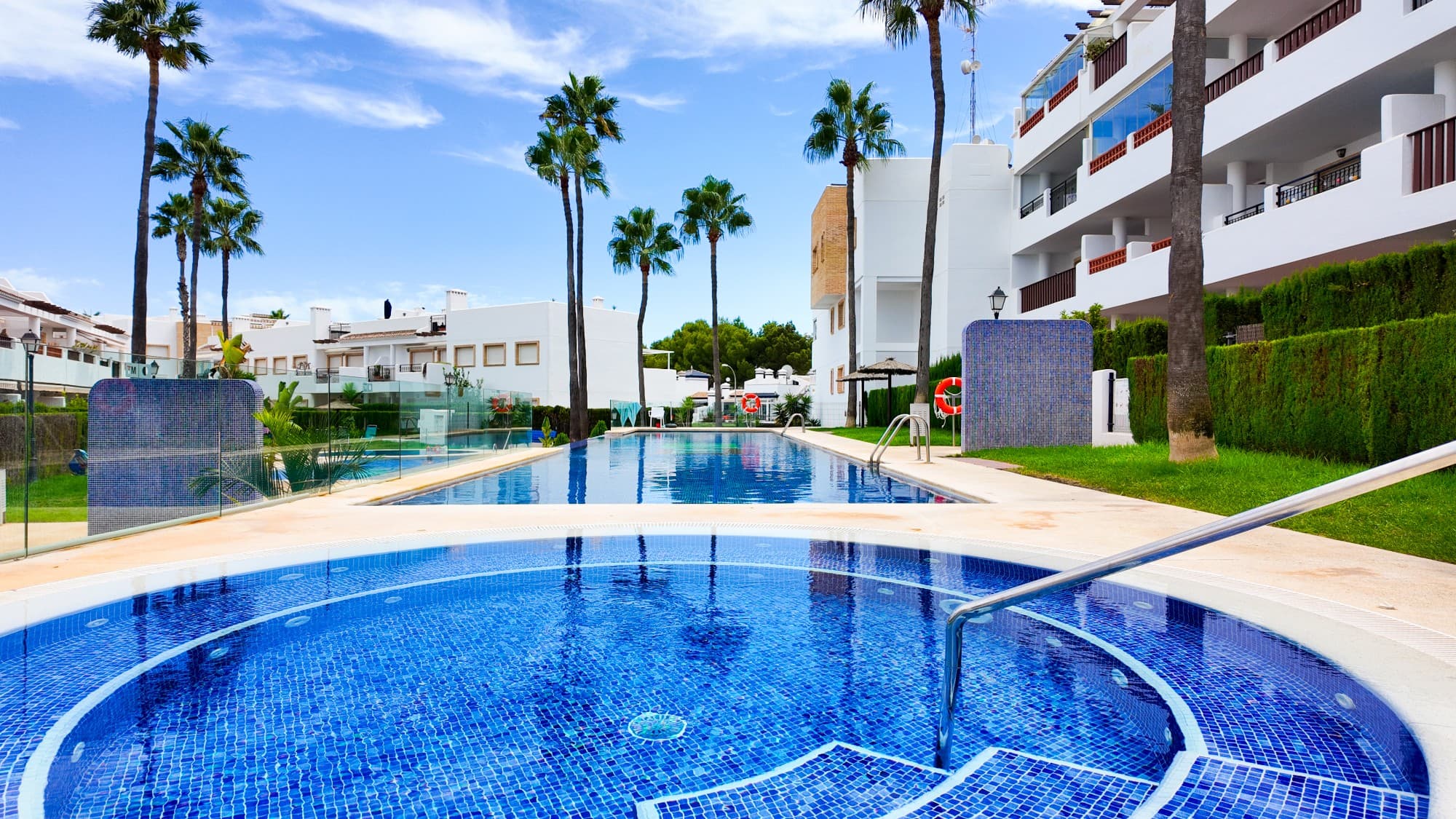 Apartamento Planta Media de 2 dormitorios en Orihuela Costa - 38