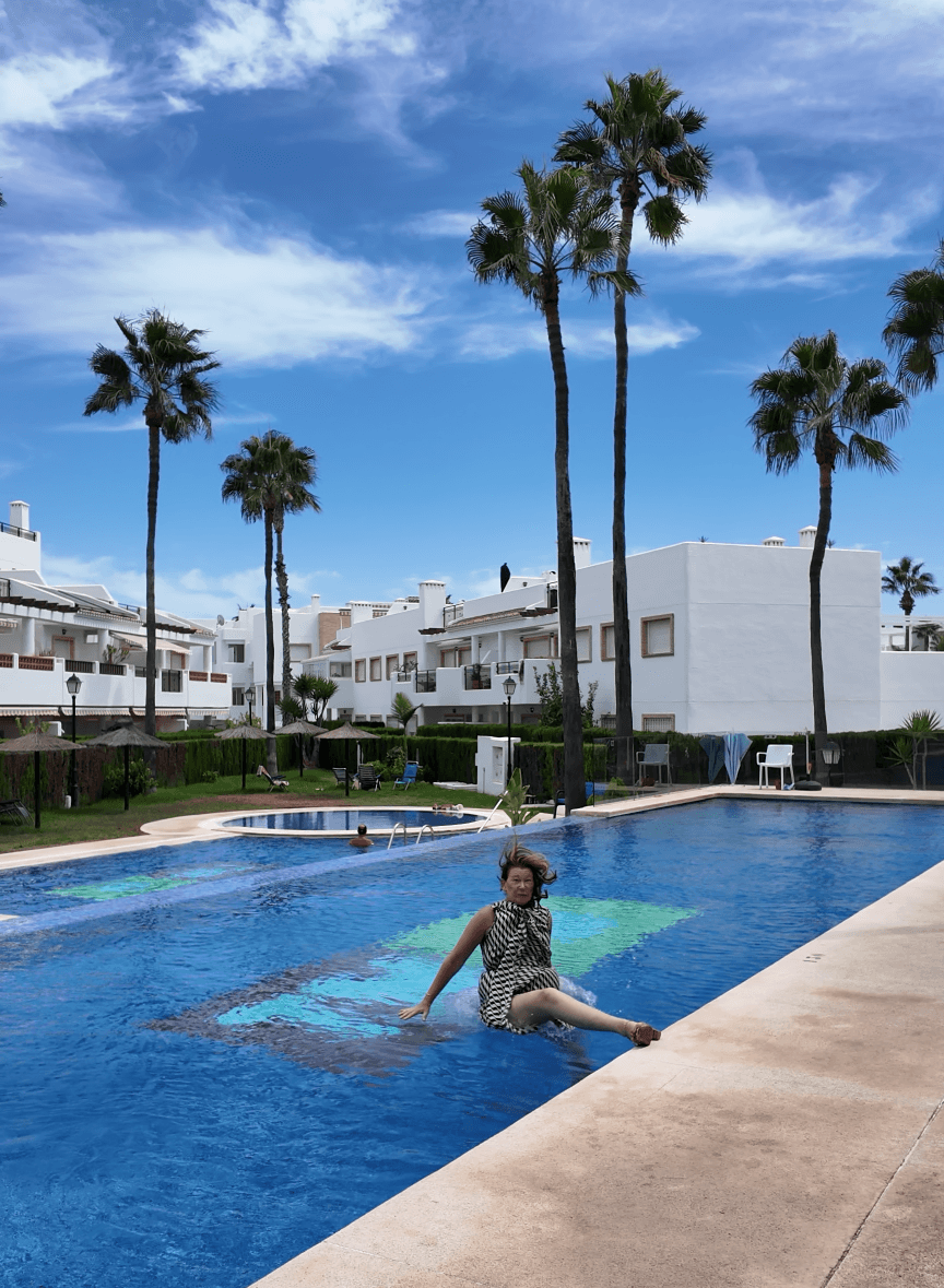 Apartamento Planta Media de 2 dormitorios en Orihuela Costa - 39