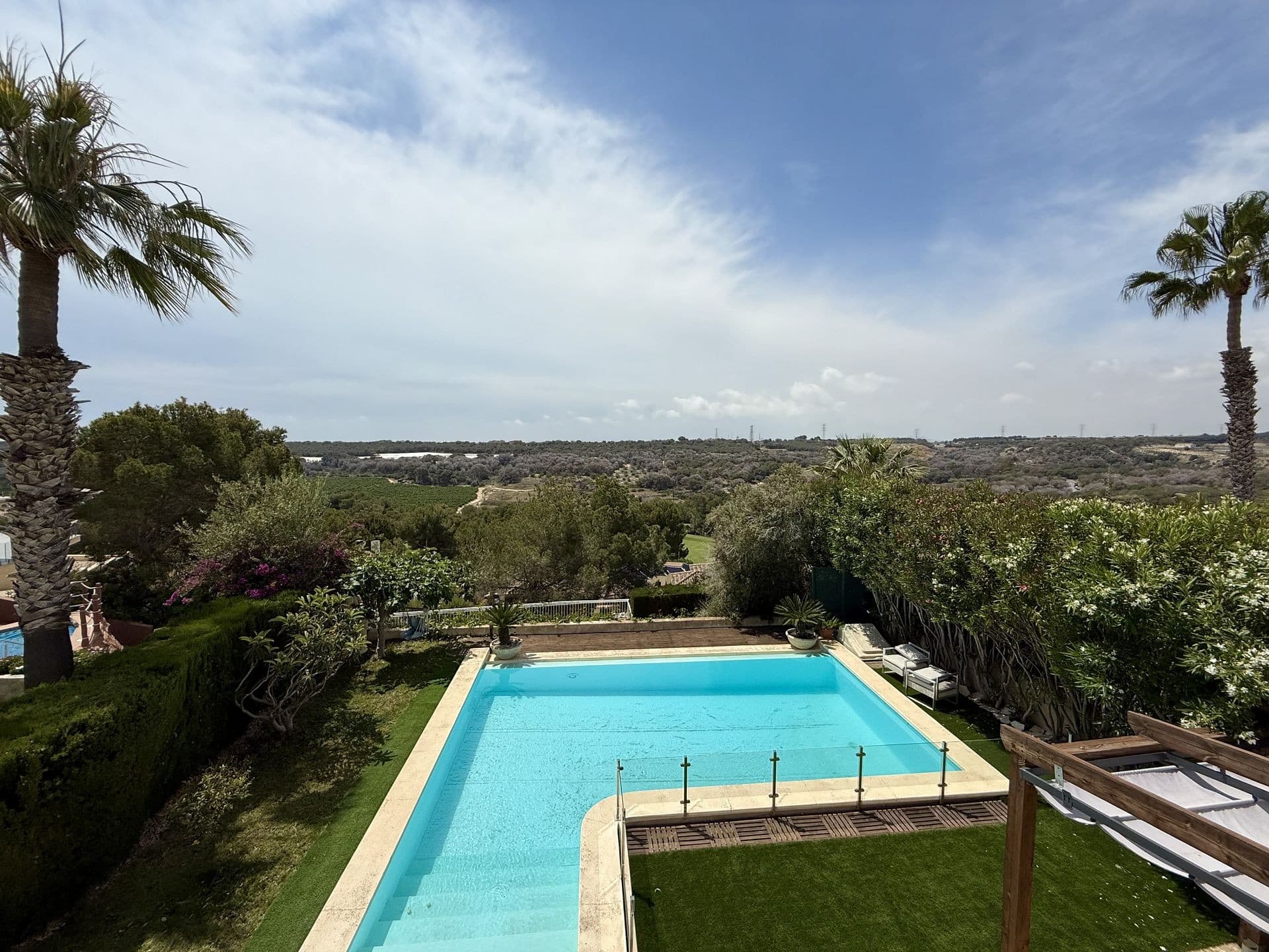Villa - Chalet de 4 dormitorios en Orihuela Costa - 4