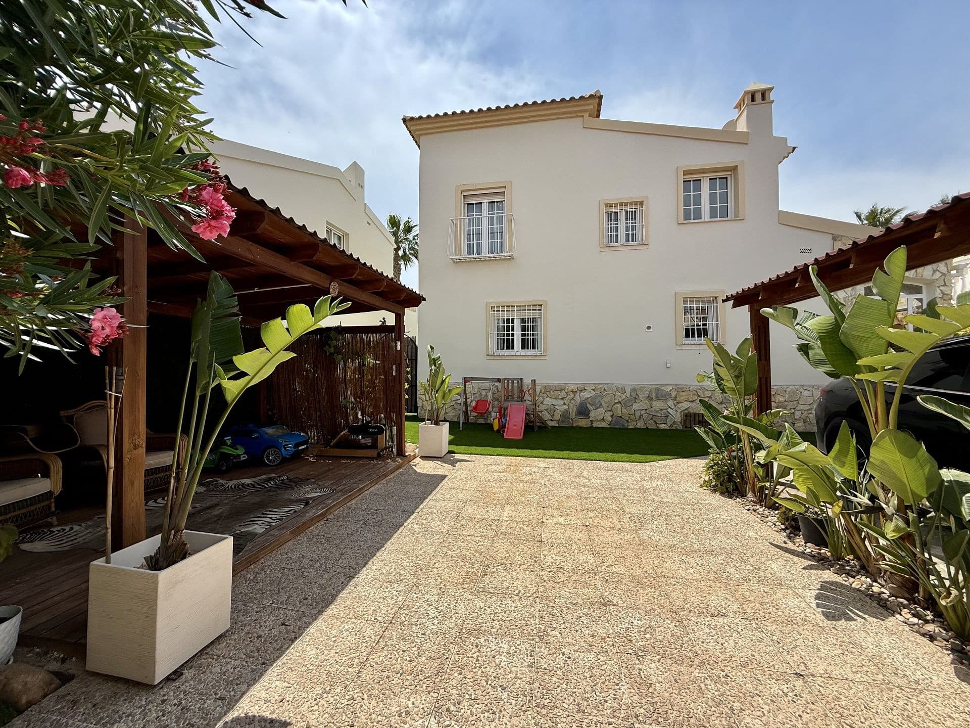 Villa - Chalet de 4 dormitorios en Orihuela Costa - 36
