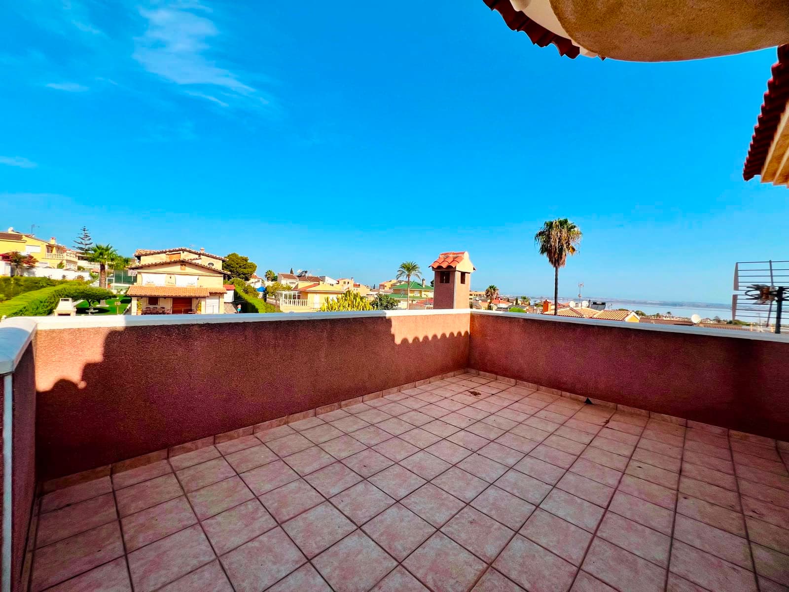 Vrijstaande Villa met 2 slaapkamers in Orihuela - 46