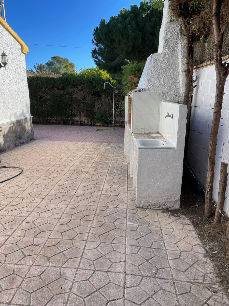 Vrijstaande Villa met 3 slaapkamers in Orihuela Costa - 3