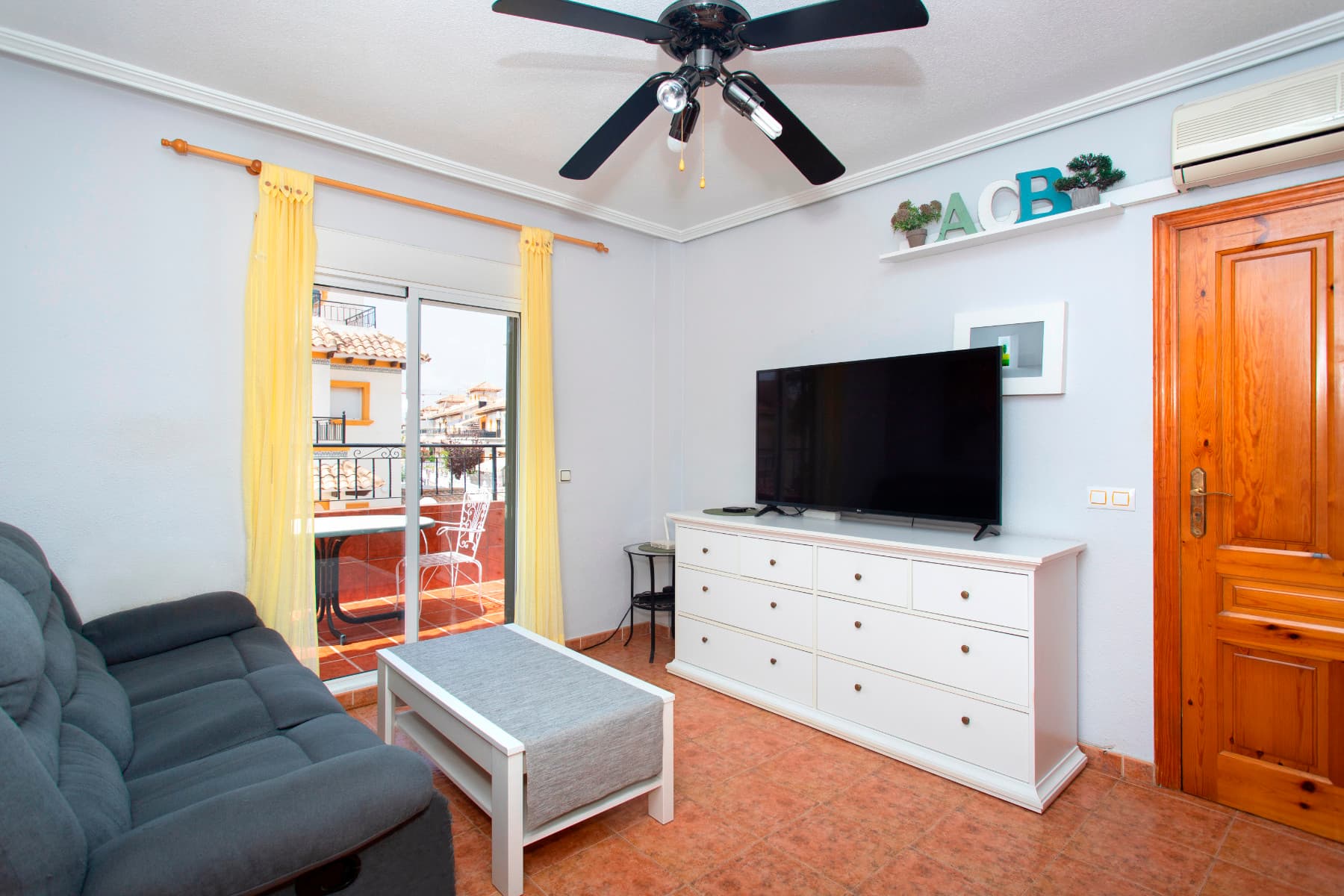 Apartamento Planta Media de 2 dormitorios en Orihuela Costa - 5