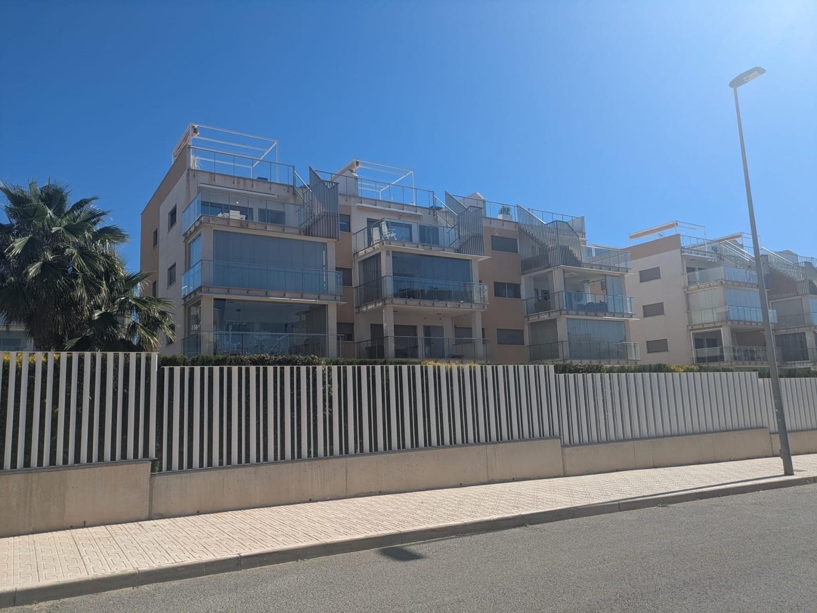Ático de 3 dormitorios en Villamartin - 27